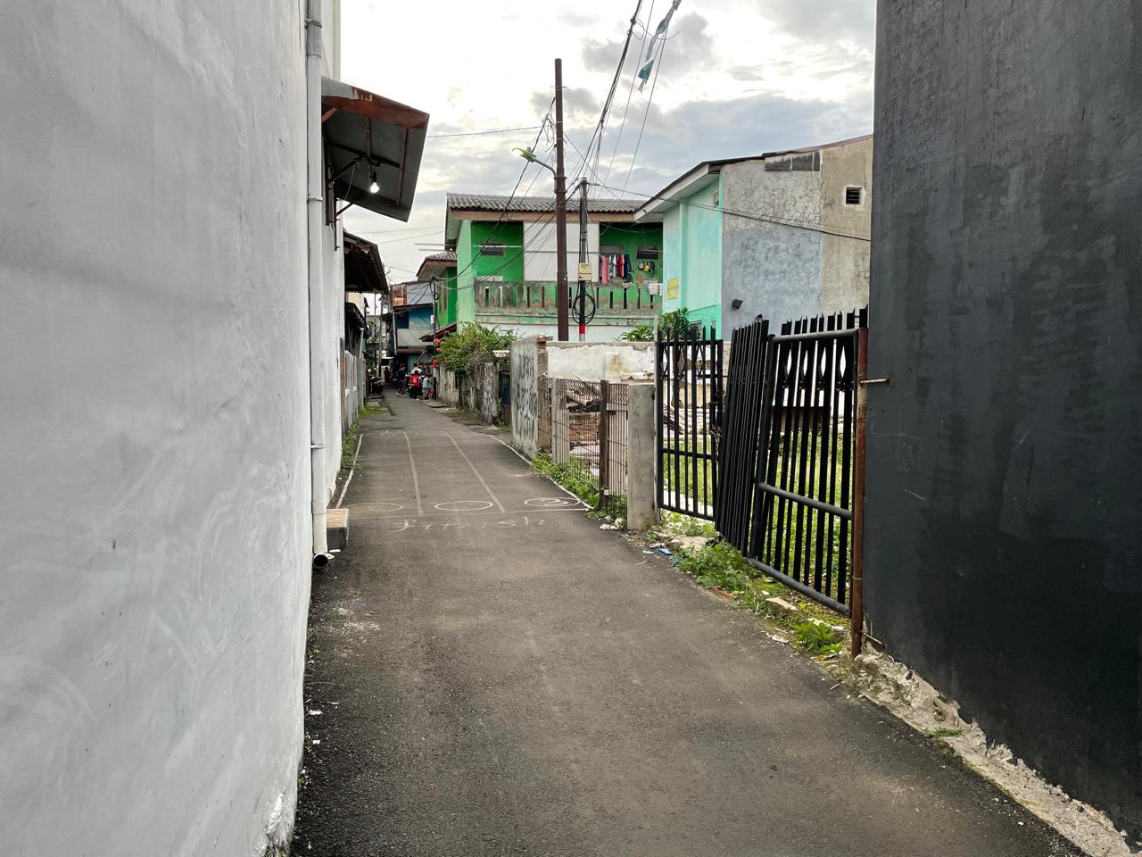 Dijual rumah baru spesial di Matraman, Palmeriam, Jakarta Timur