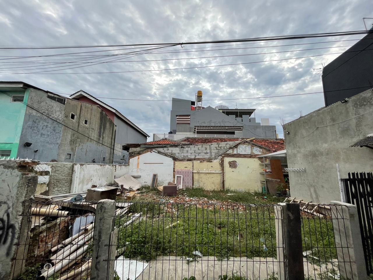 Dijual rumah baru spesial di Matraman, Palmeriam, Jakarta Timur