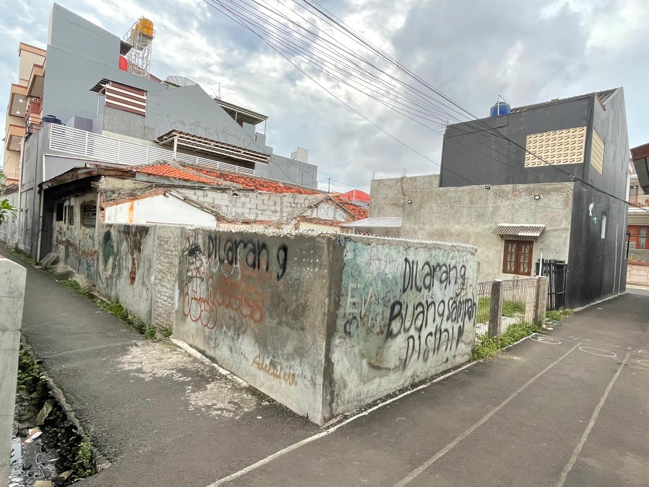 Dijual rumah baru spesial di Matraman, Palmeriam, Jakarta Timur