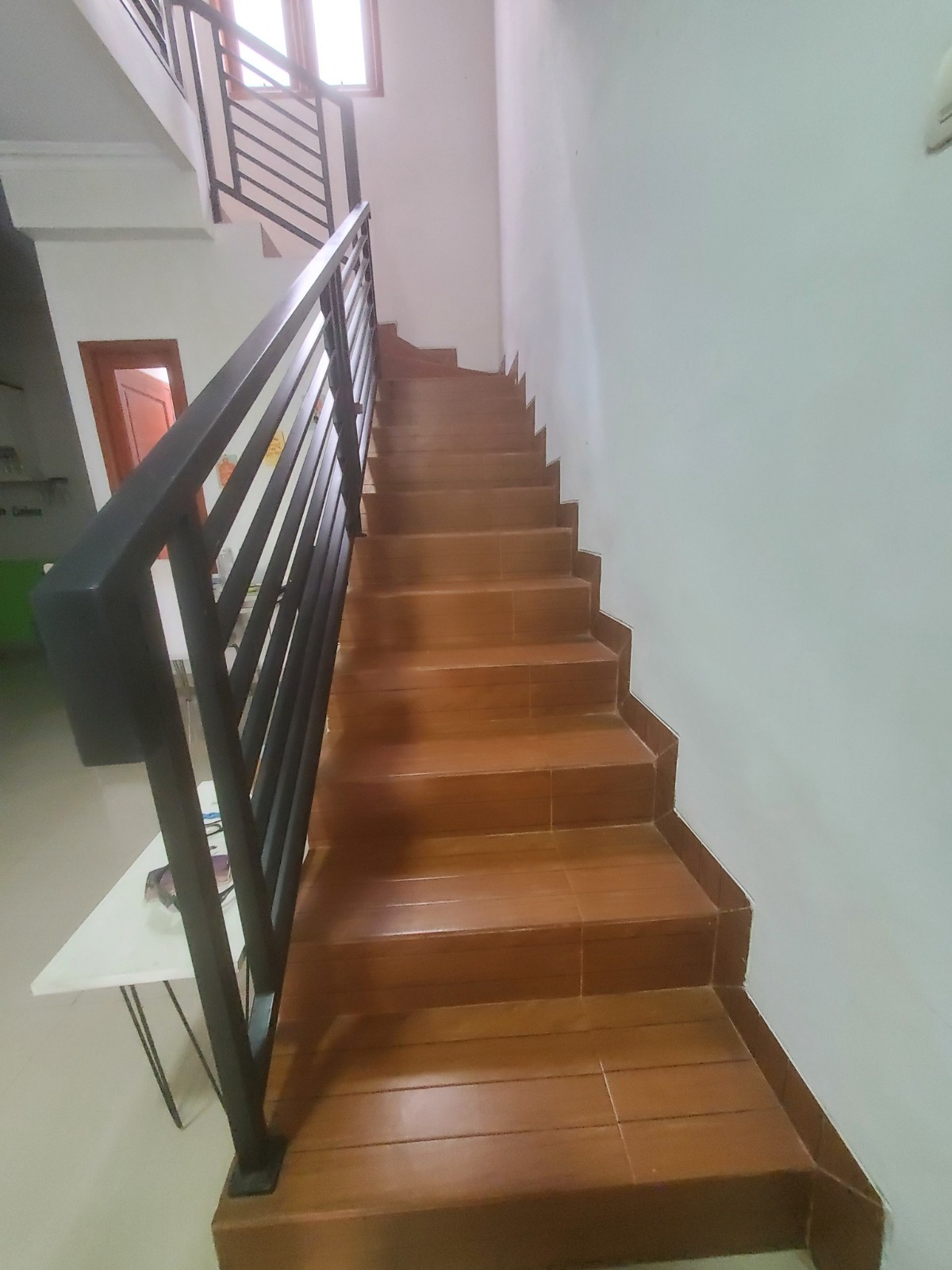 Dijual rumah townhouse bu murah di Kebagusan, Jakarta Selatan