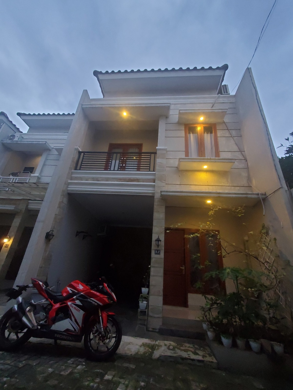 Dijual rumah townhouse bu murah di Kebagusan, Jakarta Selatan