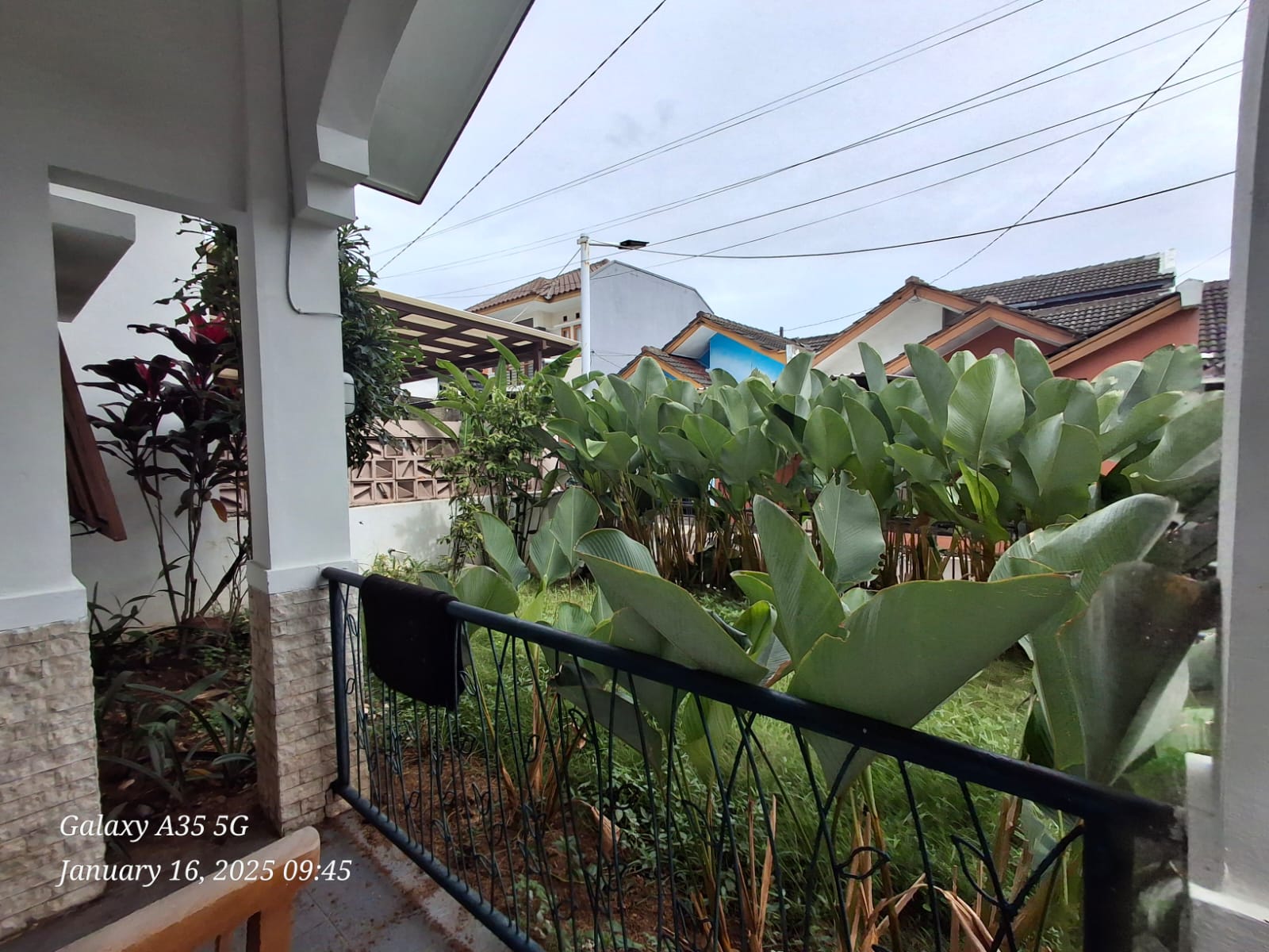 Jual cepat rumah nyaman asri terawat strategis di Antapani