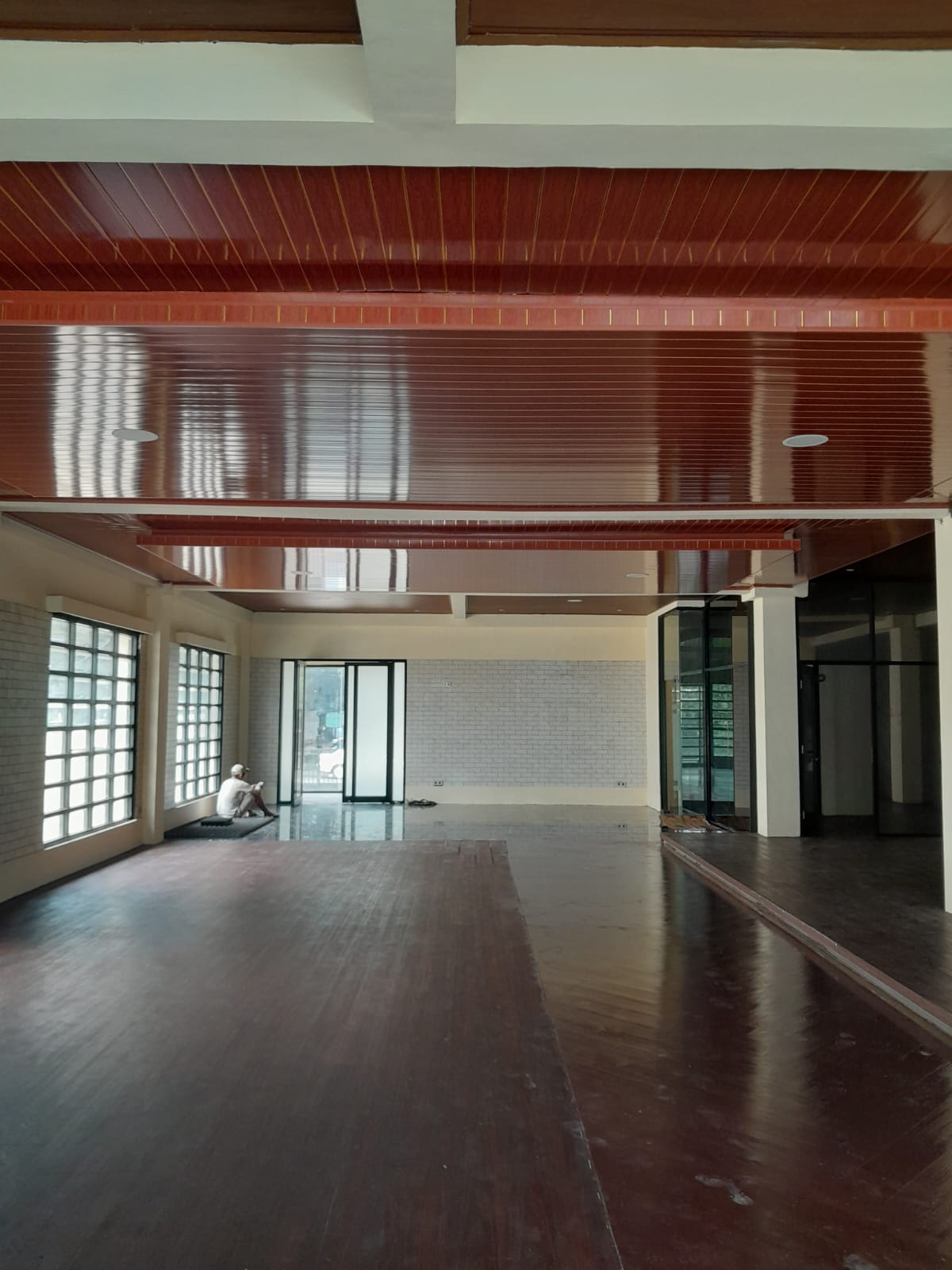 Cocok Kantor/Beauty Clinic/Cafe, pinggir jalan raya area Gandari