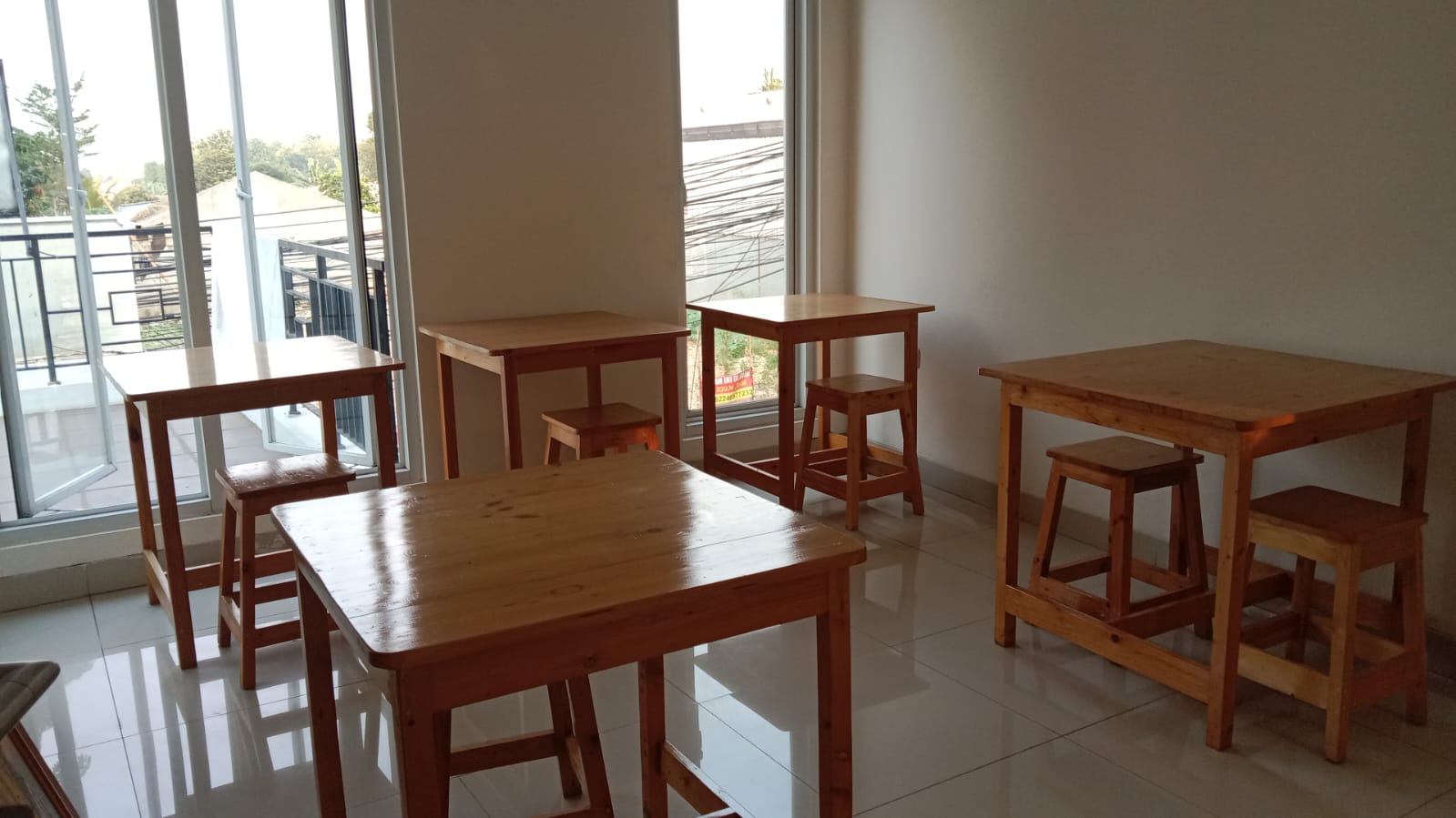 Dijual Rumah Dan Tempat usaha di BSD Tangerang Selatan