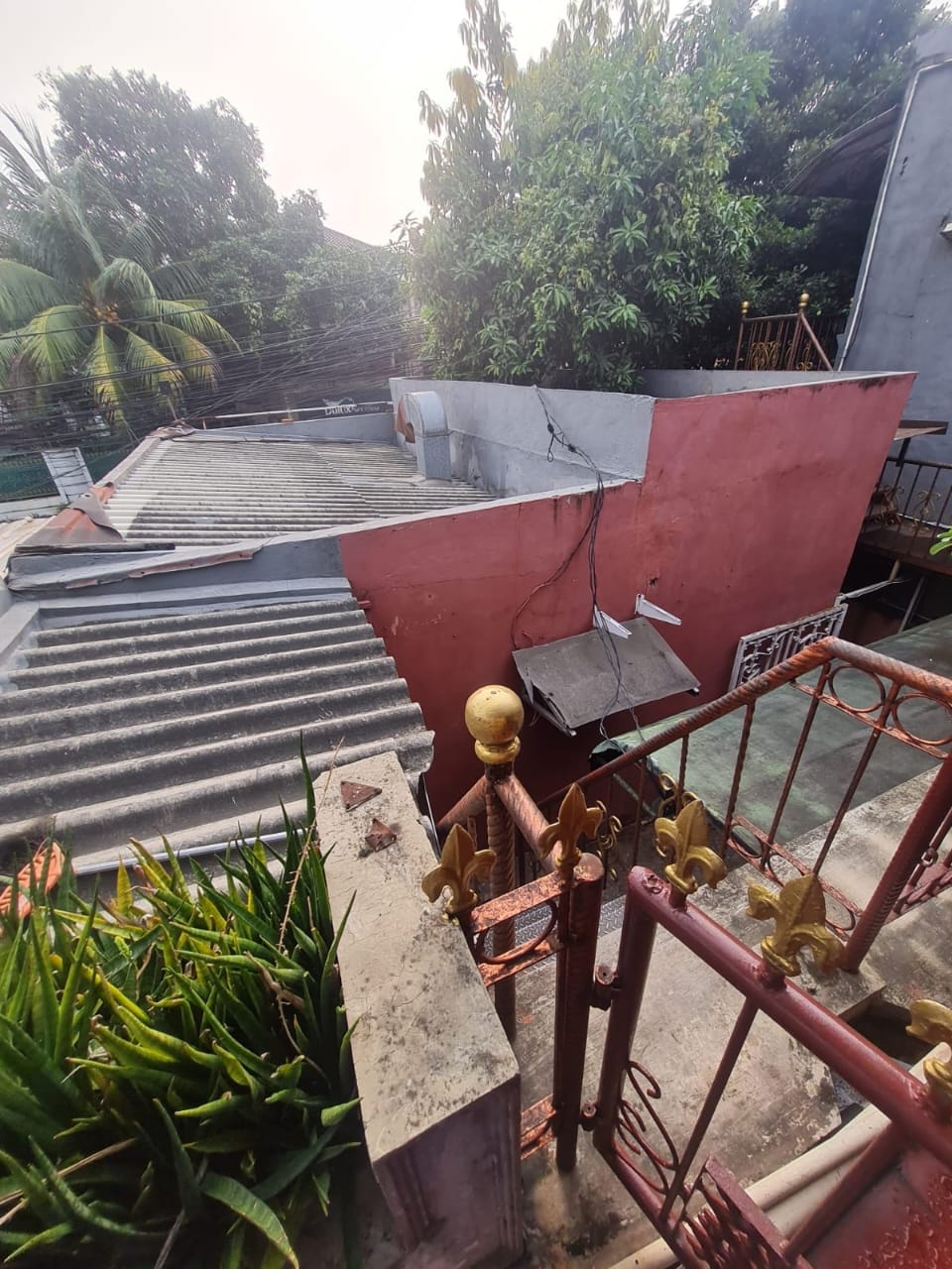 Dijual rumah kost dan kios aktif di Jati Padang, Pasar Minggu