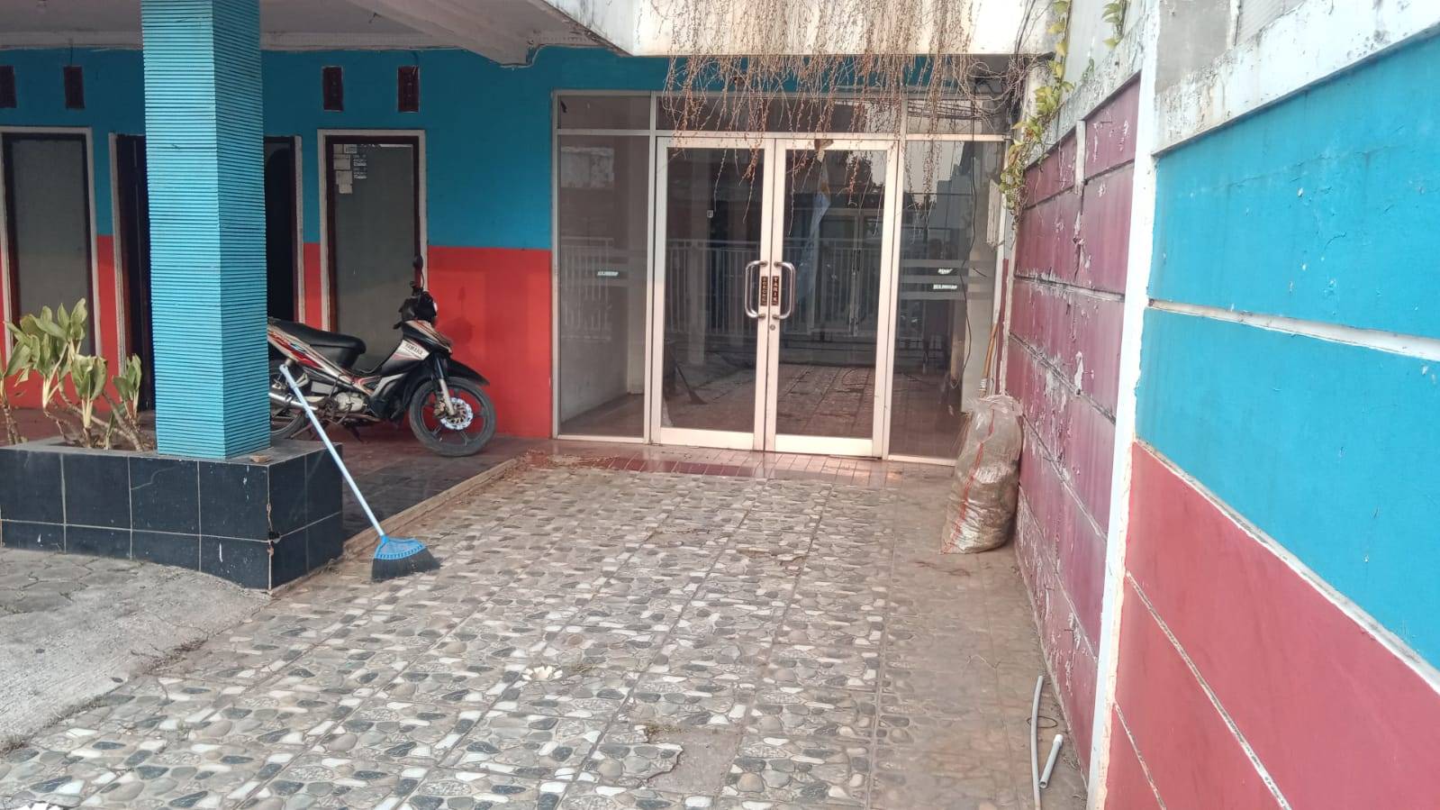 Disewakan Ruko 2 lantai di Srengseng Sawah, Jagakarsa, Jakarta S