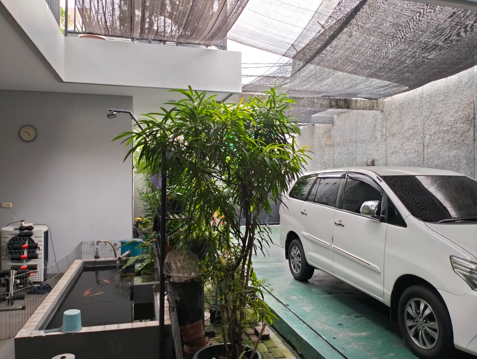 Dijual rumah komplek strategis cantik di Jati, Pulo Gadung