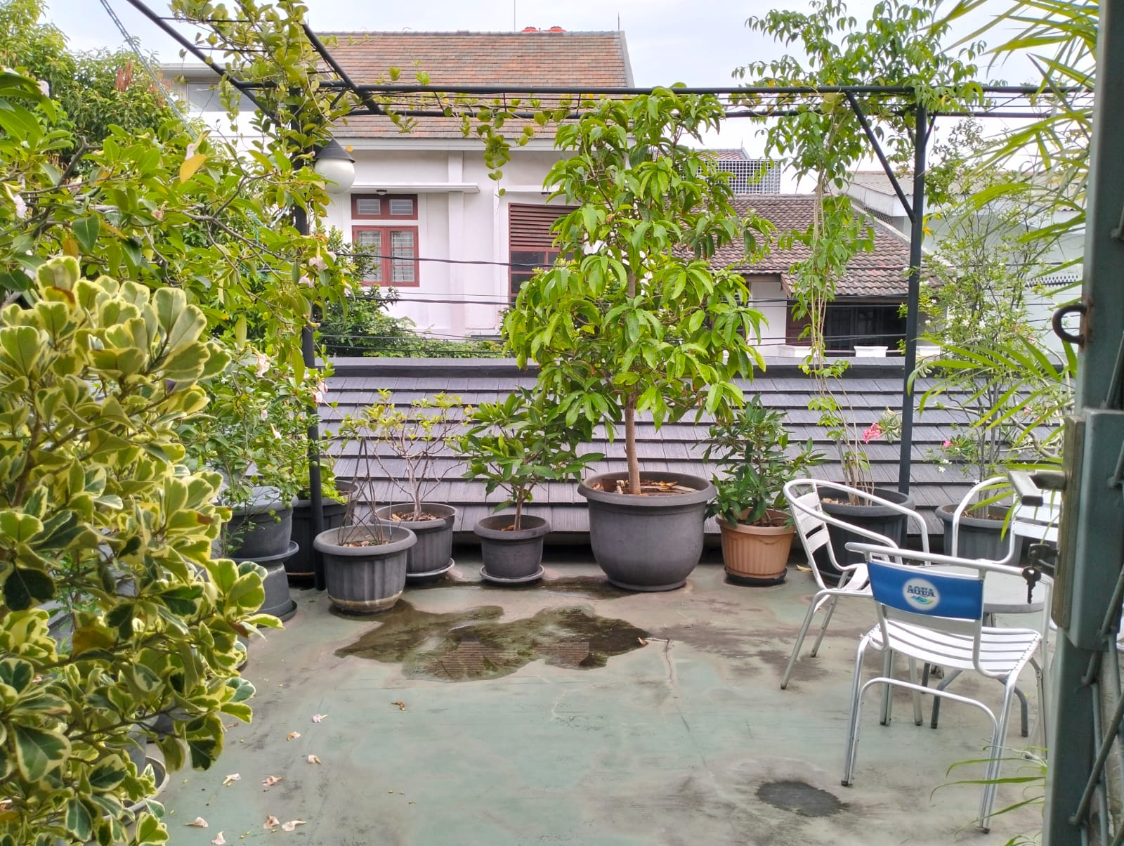 Dijual rumah komplek strategis cantik di Jati, Pulo Gadung