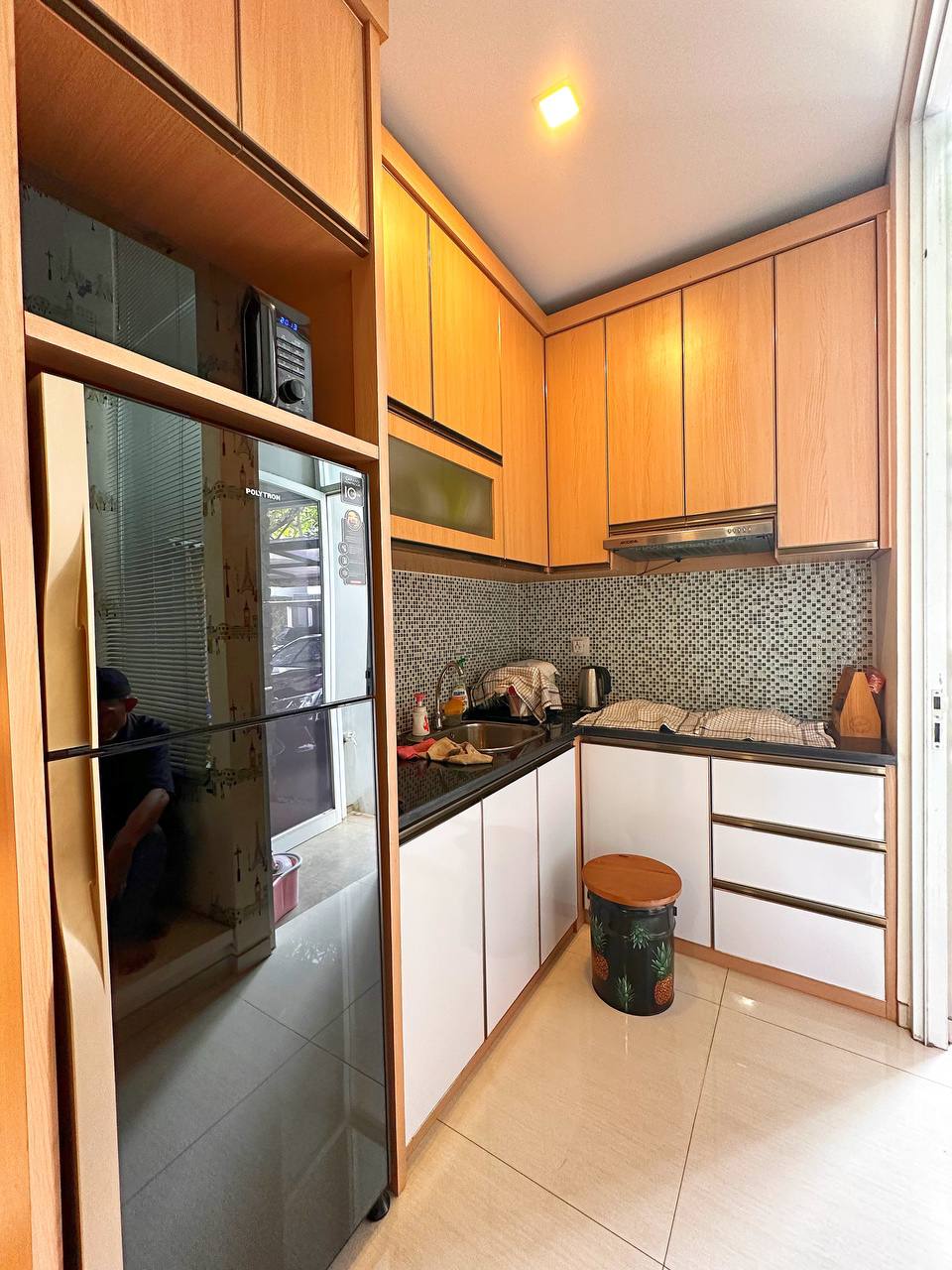 Rumah seken bonus furnish di Cipayung Jakarta Timur