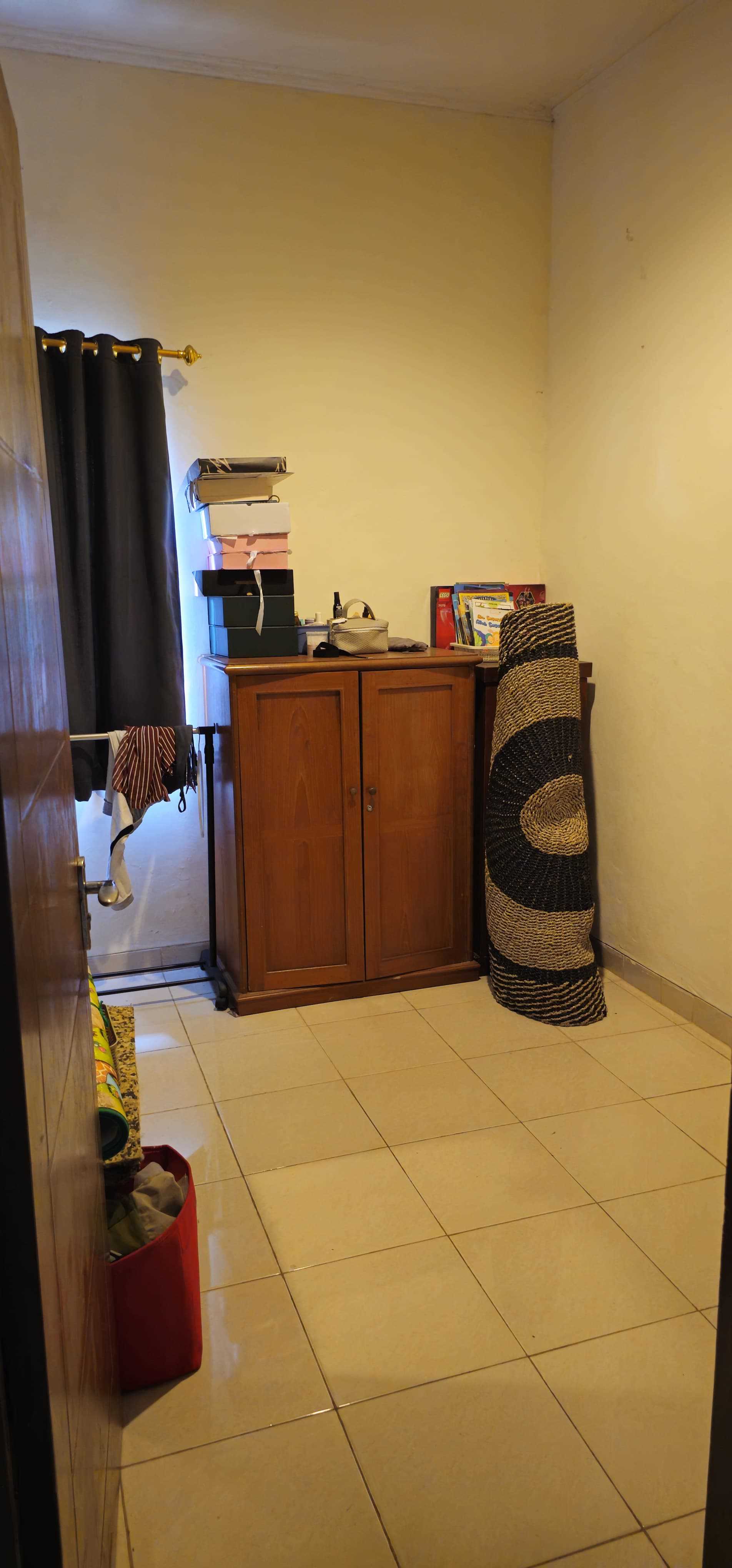 Dijual Rumah di daerah Tanah Baru, Beji, Depok, Jawa Barat