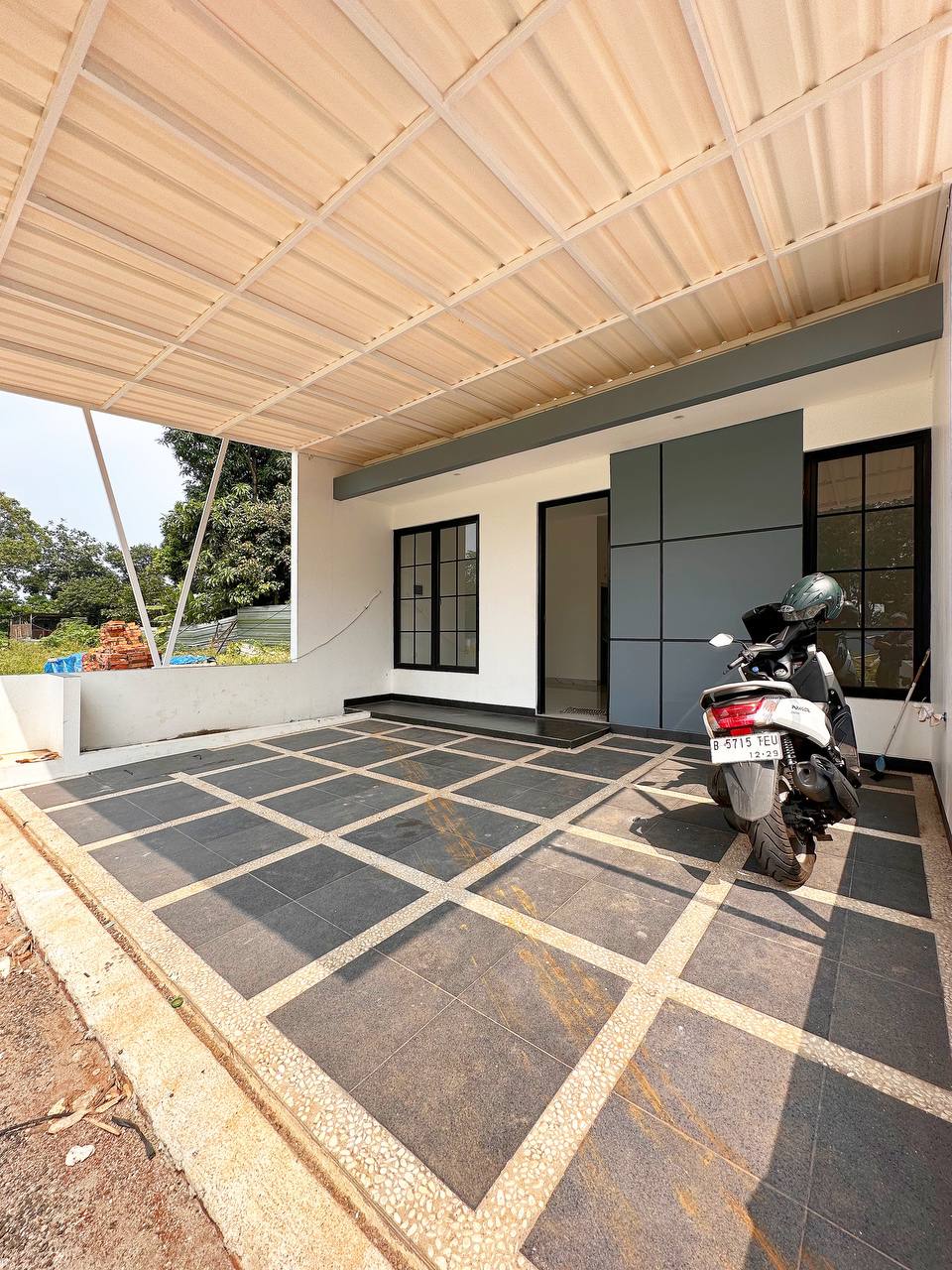 Rumah 2lantai minimalis Cluster Setu Cipayung Jakarta Timur