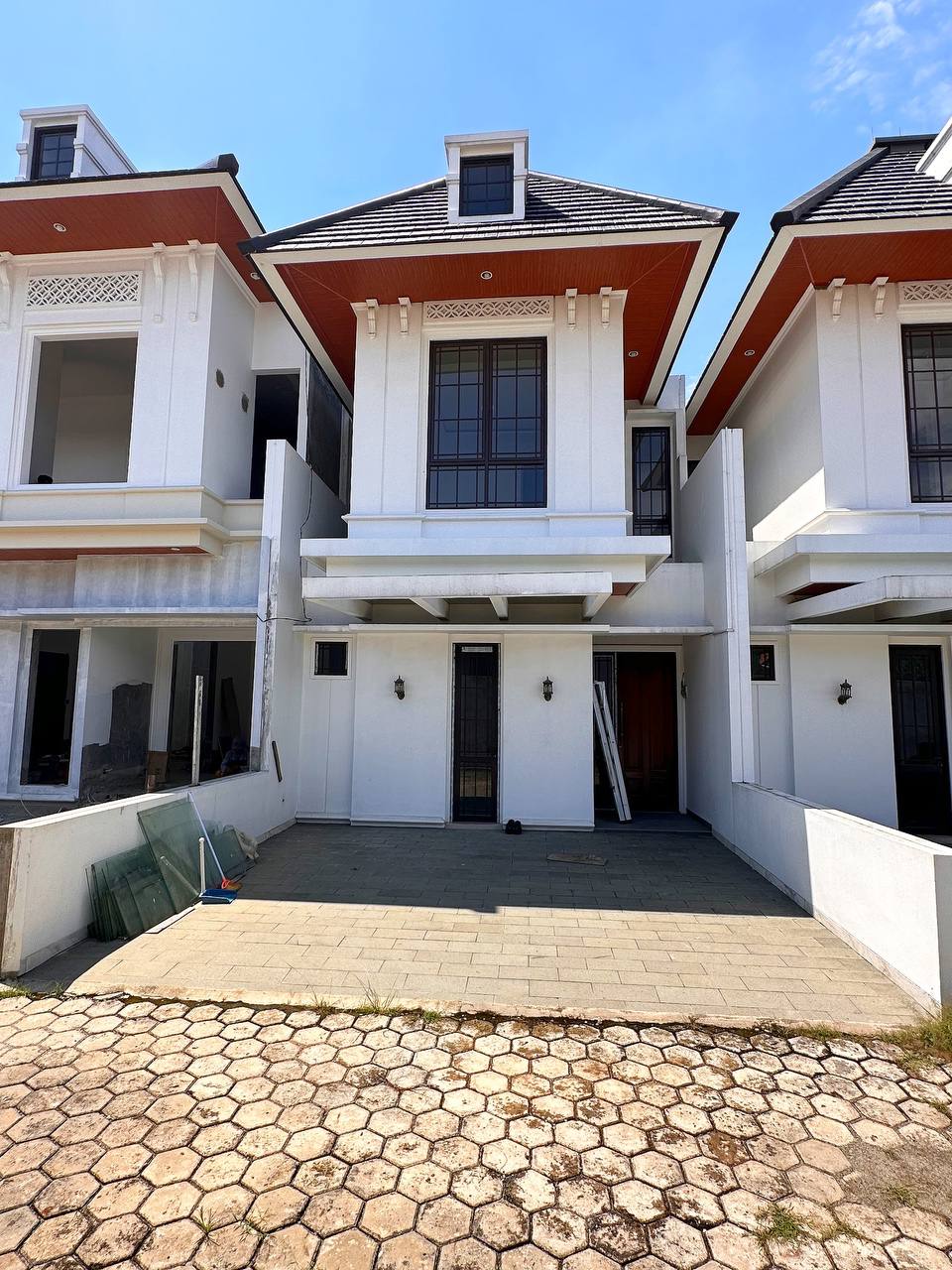 Townhouse siap huni Cluster Jatimekar Jatiasih Bekasi dekat Lrt