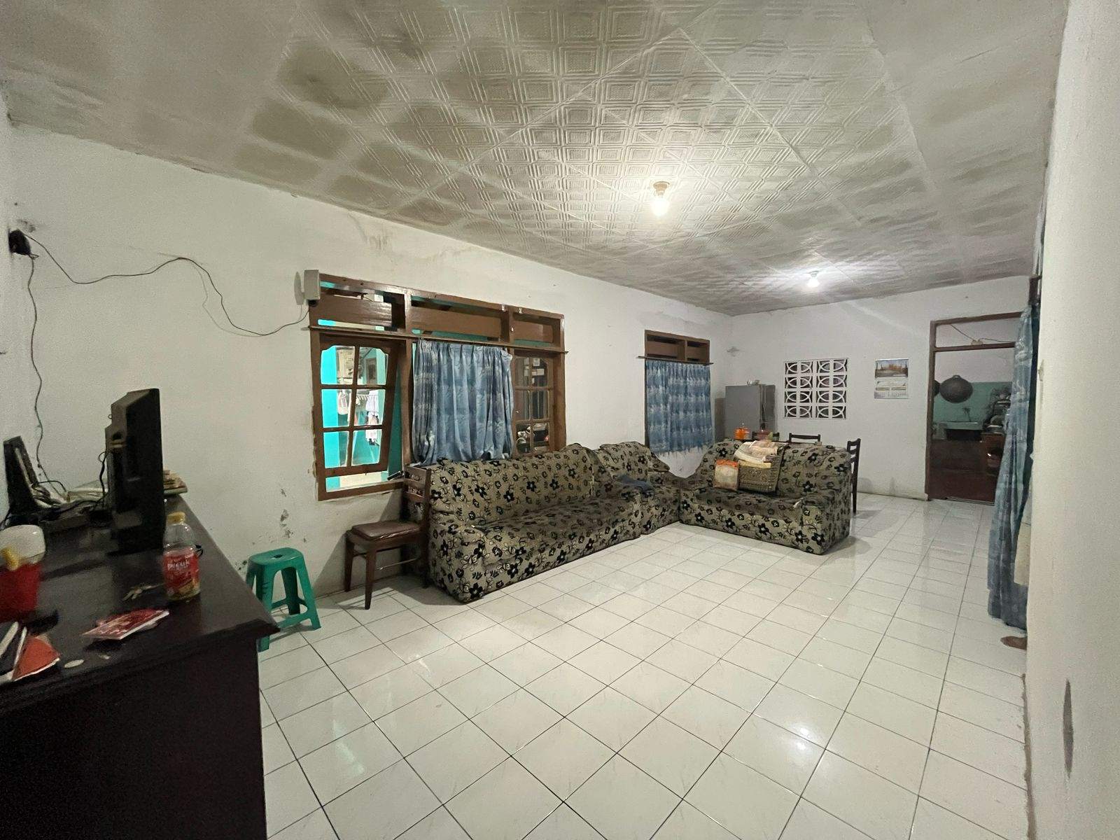 Dijual Tanah Komersial di Daerah Tanah Baru, Beji, Depok