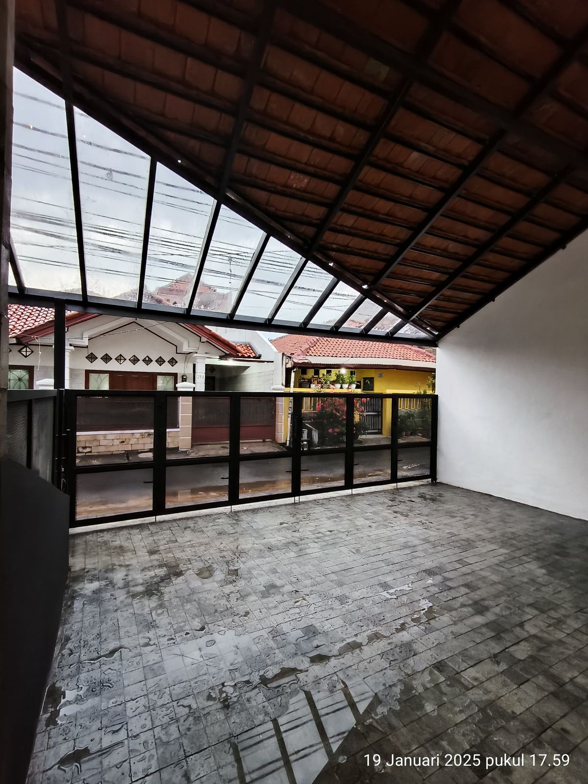 Dijual Rumah Bagus strategis di Pejaten Timur pasar Minggu.
