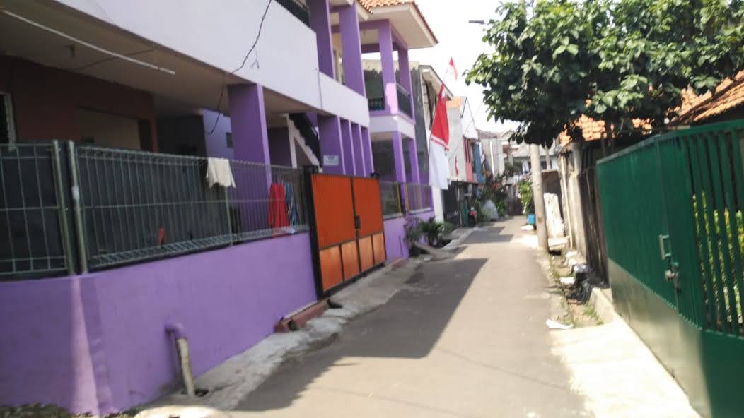 Dijual Rumah induk dan unit Rumah kost 2Lt strategis di Cilandak