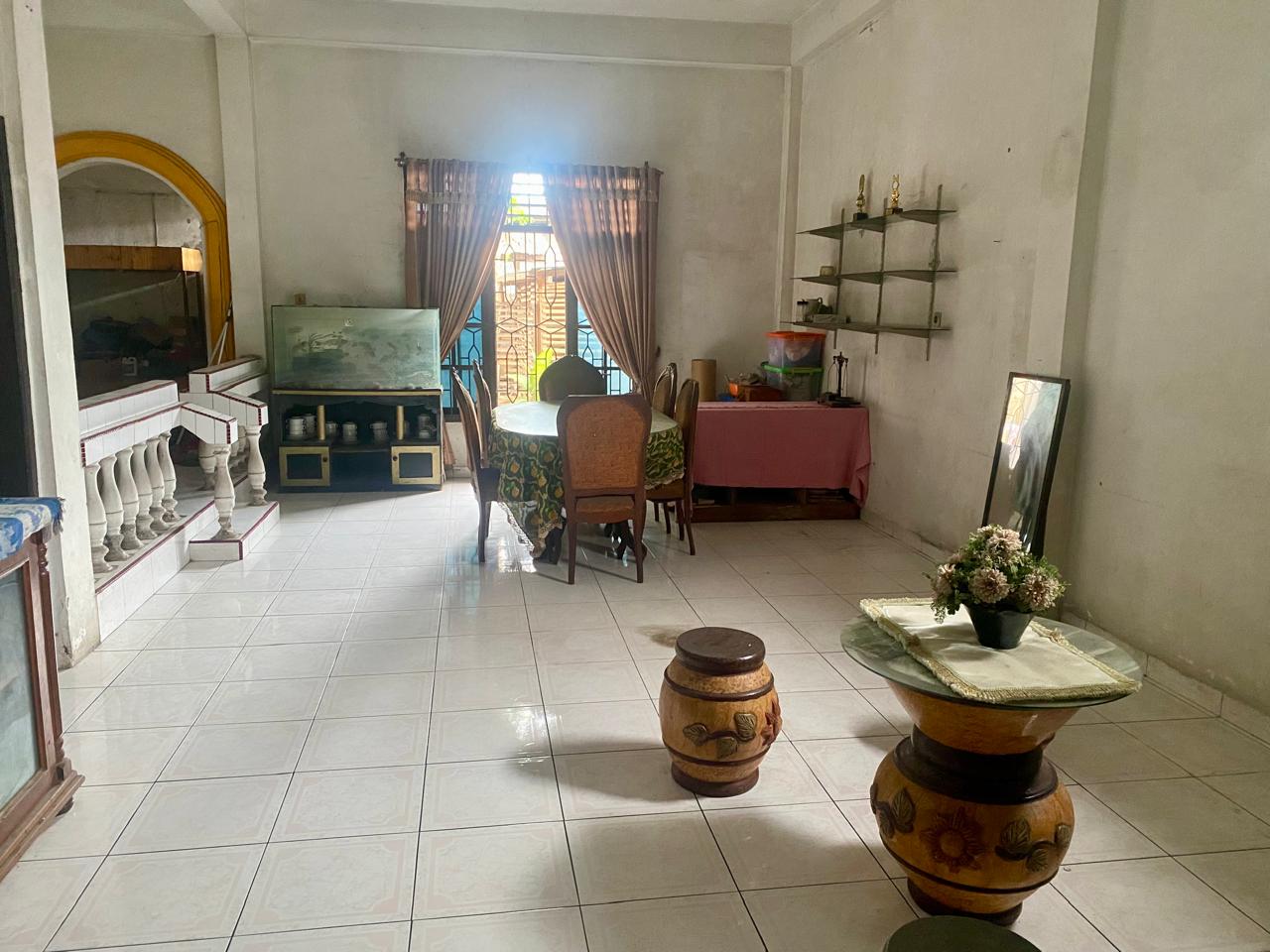 Dijual - Rumah Tinggal 2 Lantai (Jl. Bromo Medan)