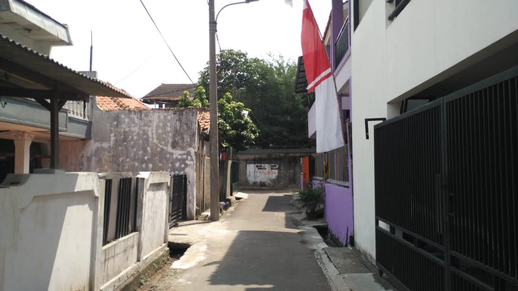 Dijual Rumah induk dan unit Rumah kost 2Lt strategis di Cilandak