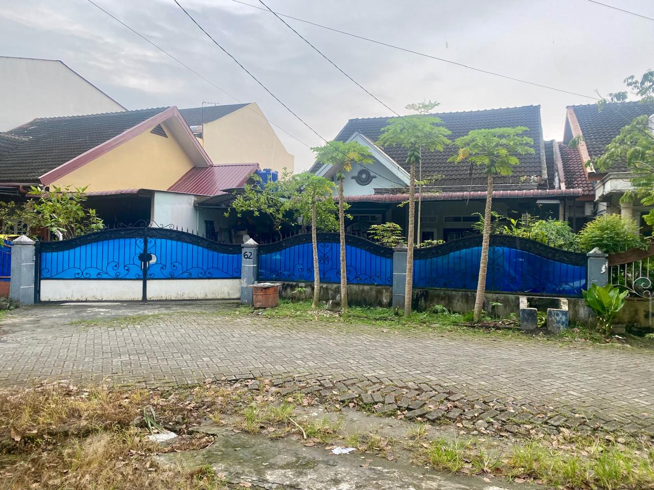 Dijual - Rumah Tinggal Lantai (Komplek Tata Alam Asri)