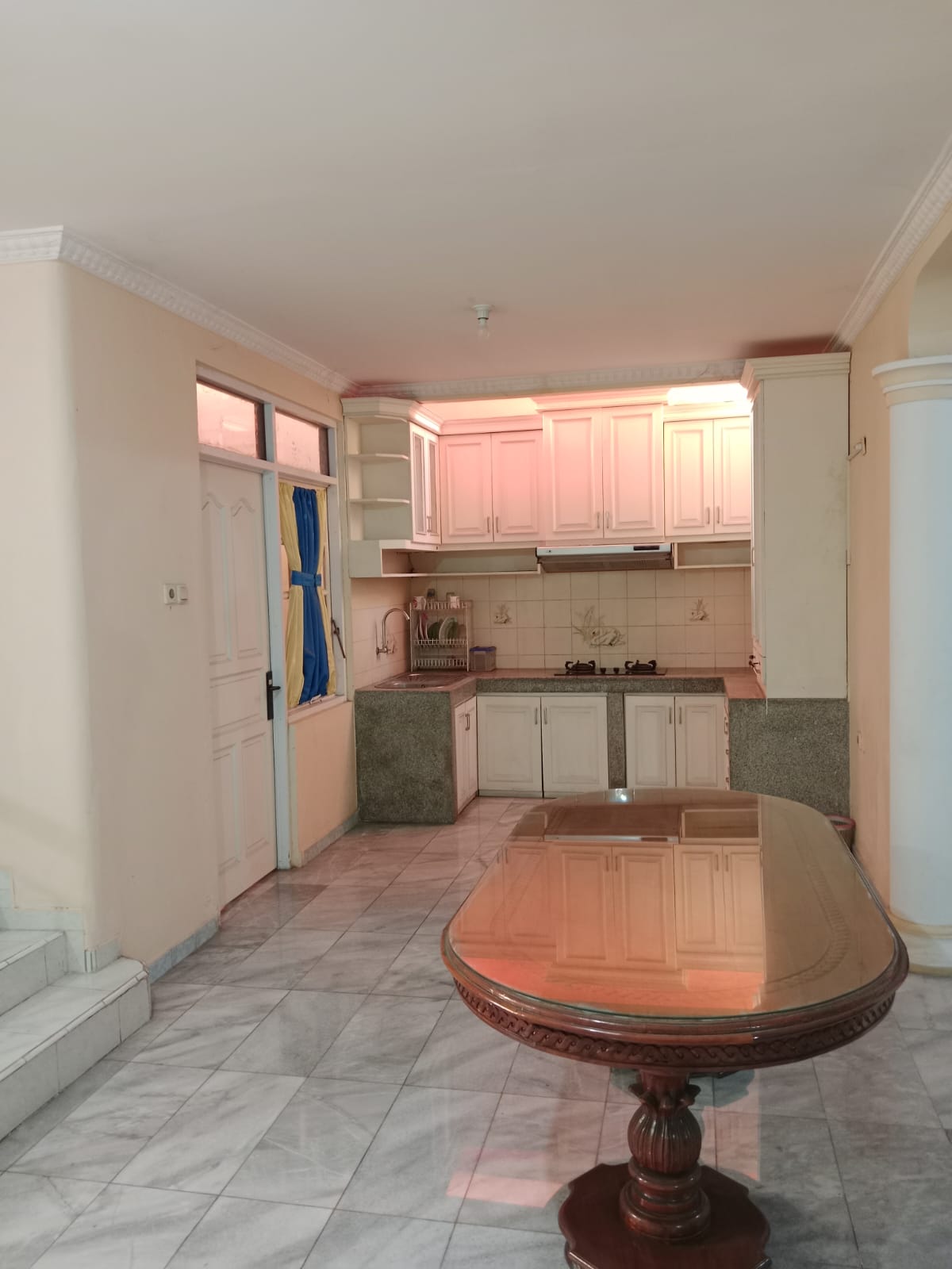 Dijual rumah komplek hook di Cikokol, Kota Tangerang