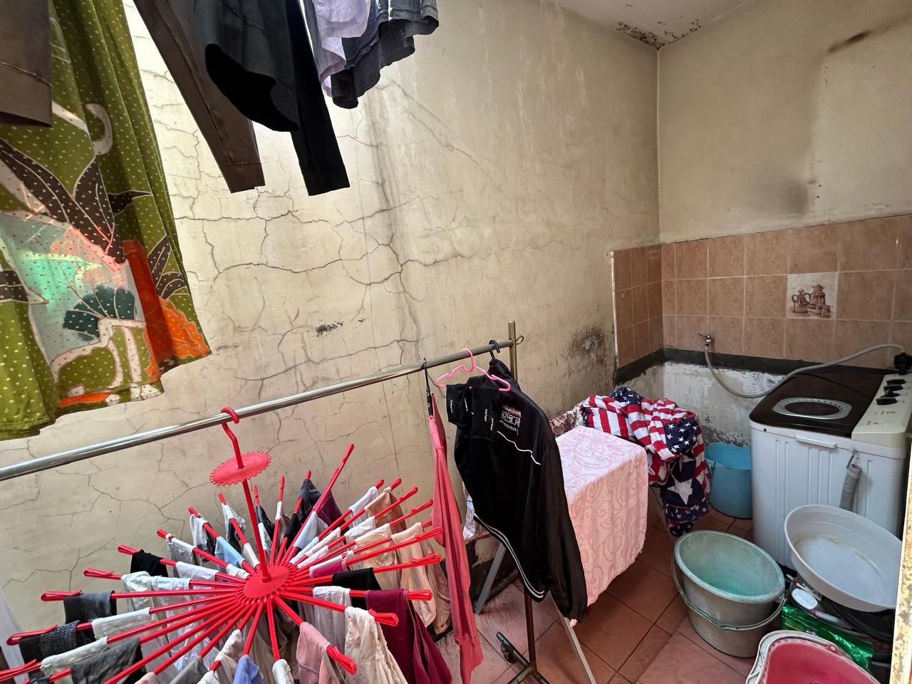 Dijual rumah di Kelapa Dua, Kebon Jeruk, Jakarta Barat