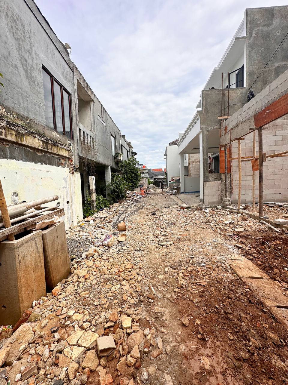 Rumah Cluster Readystok di Kramat Jati Jakarta Timur