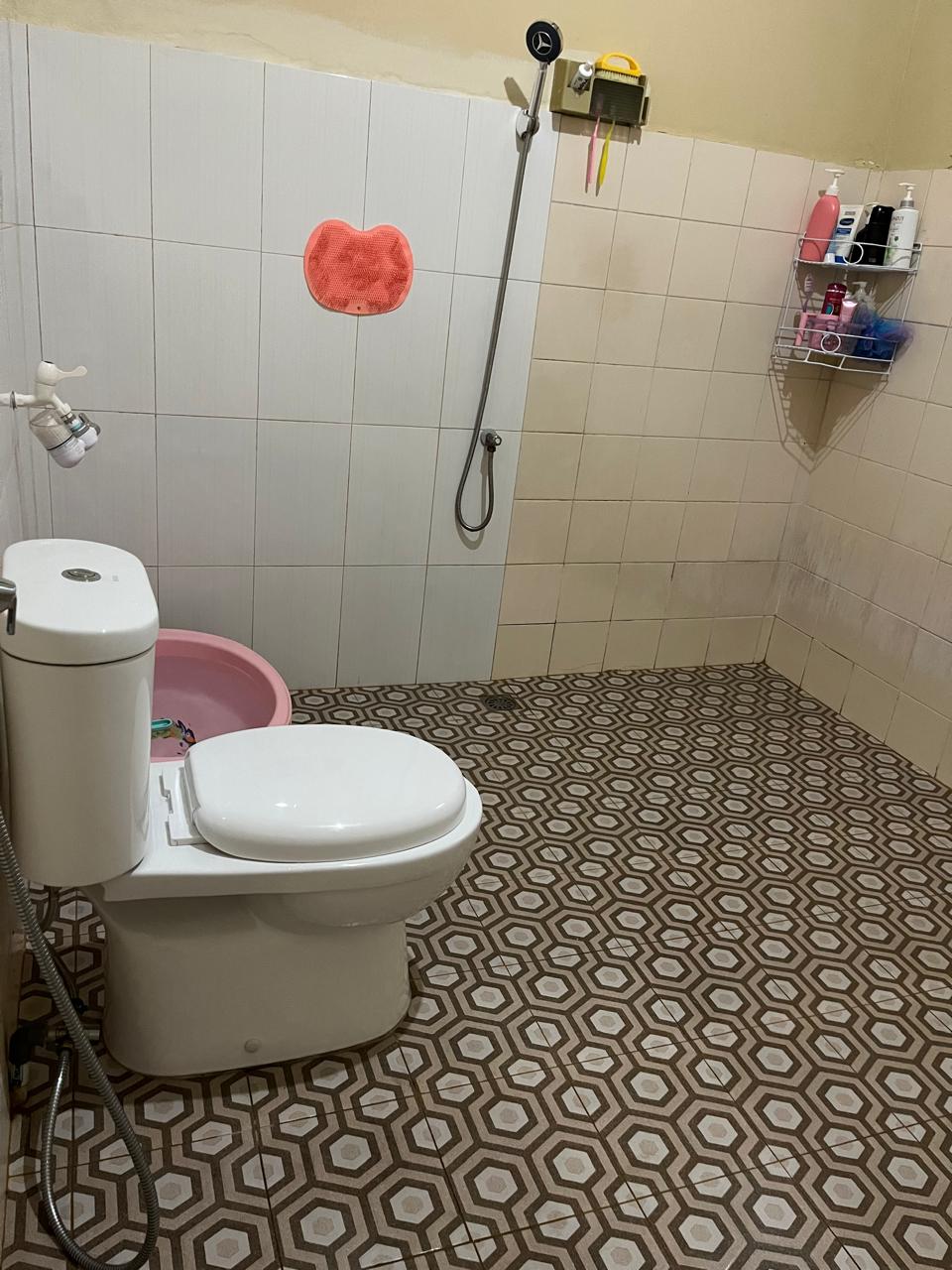 Dijual Rumah Strategis di Pesanggrahan, Jakarta Selatan