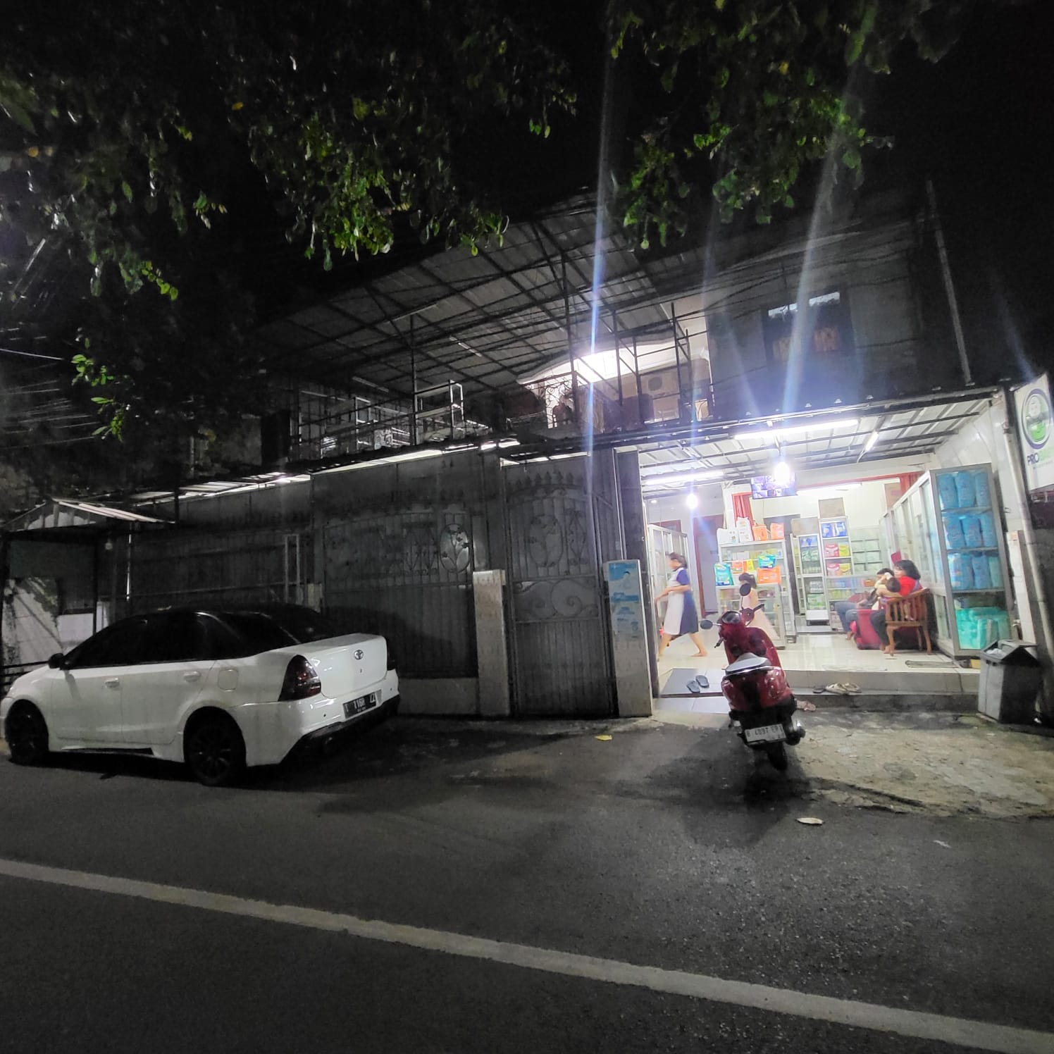 Dijual Rumah Toko 2 Lantai Susukan, Ciracas, Jakarta Timur