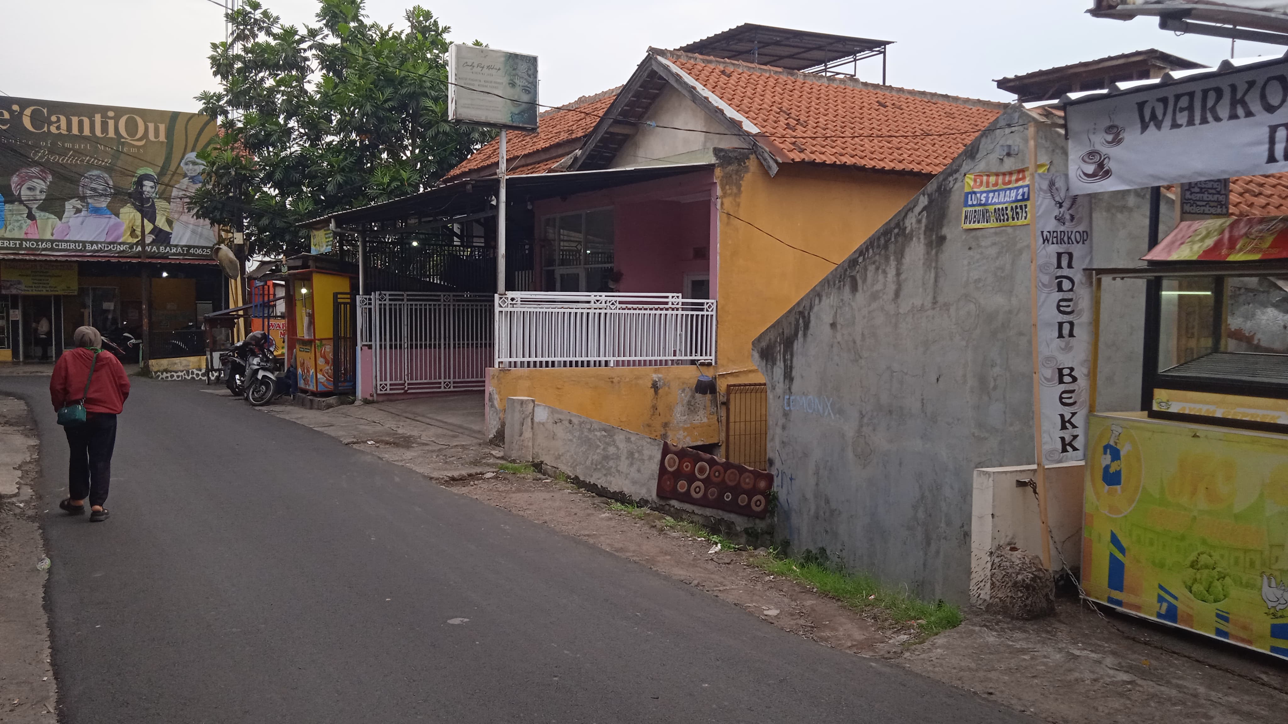 Dijual Tanah Komersial Strategis di Dekat Jalan Raya Biru, Cibir