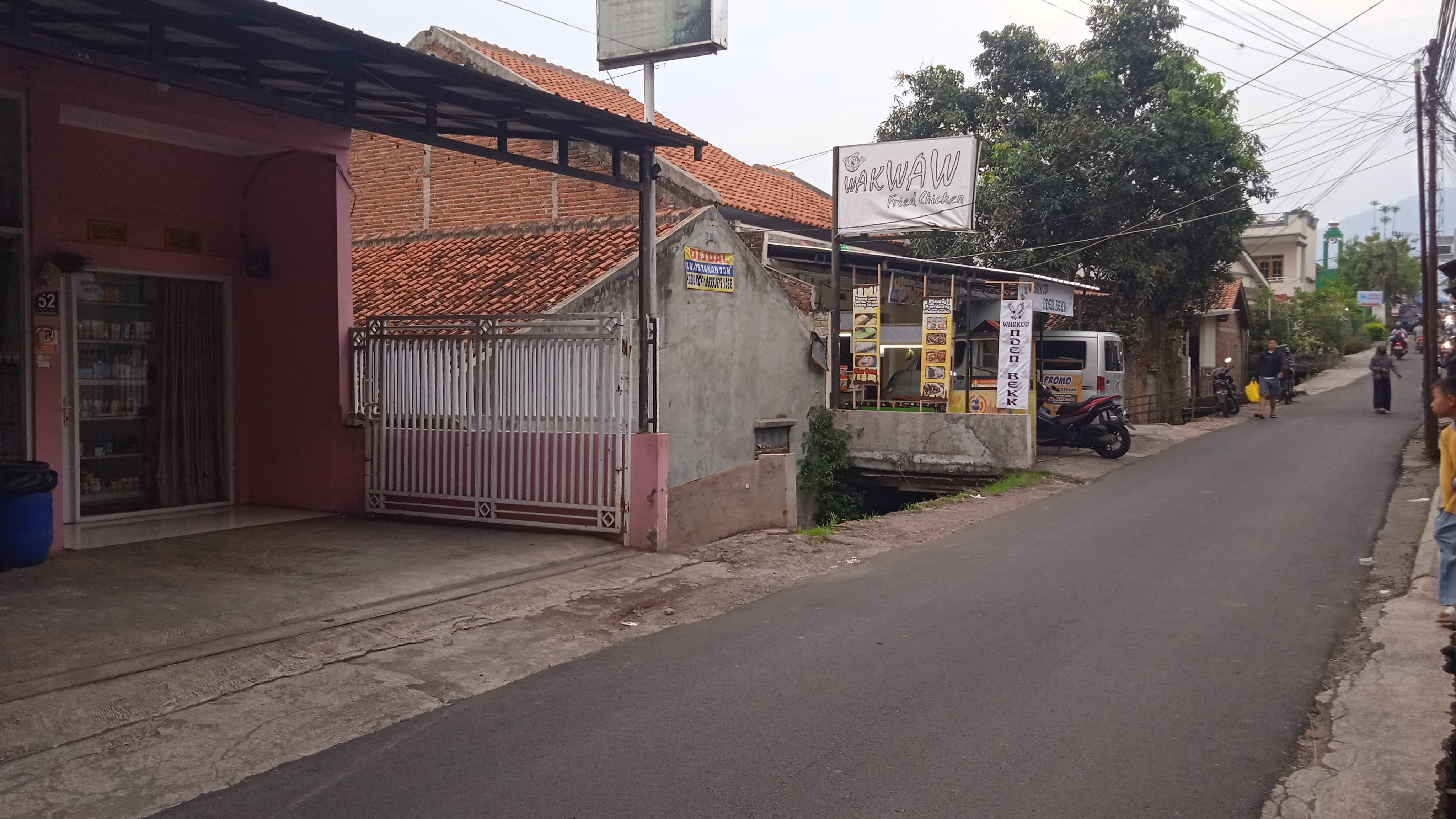 Dijual Tanah Komersial Strategis di Dekat Jalan Raya Biru, Cibir