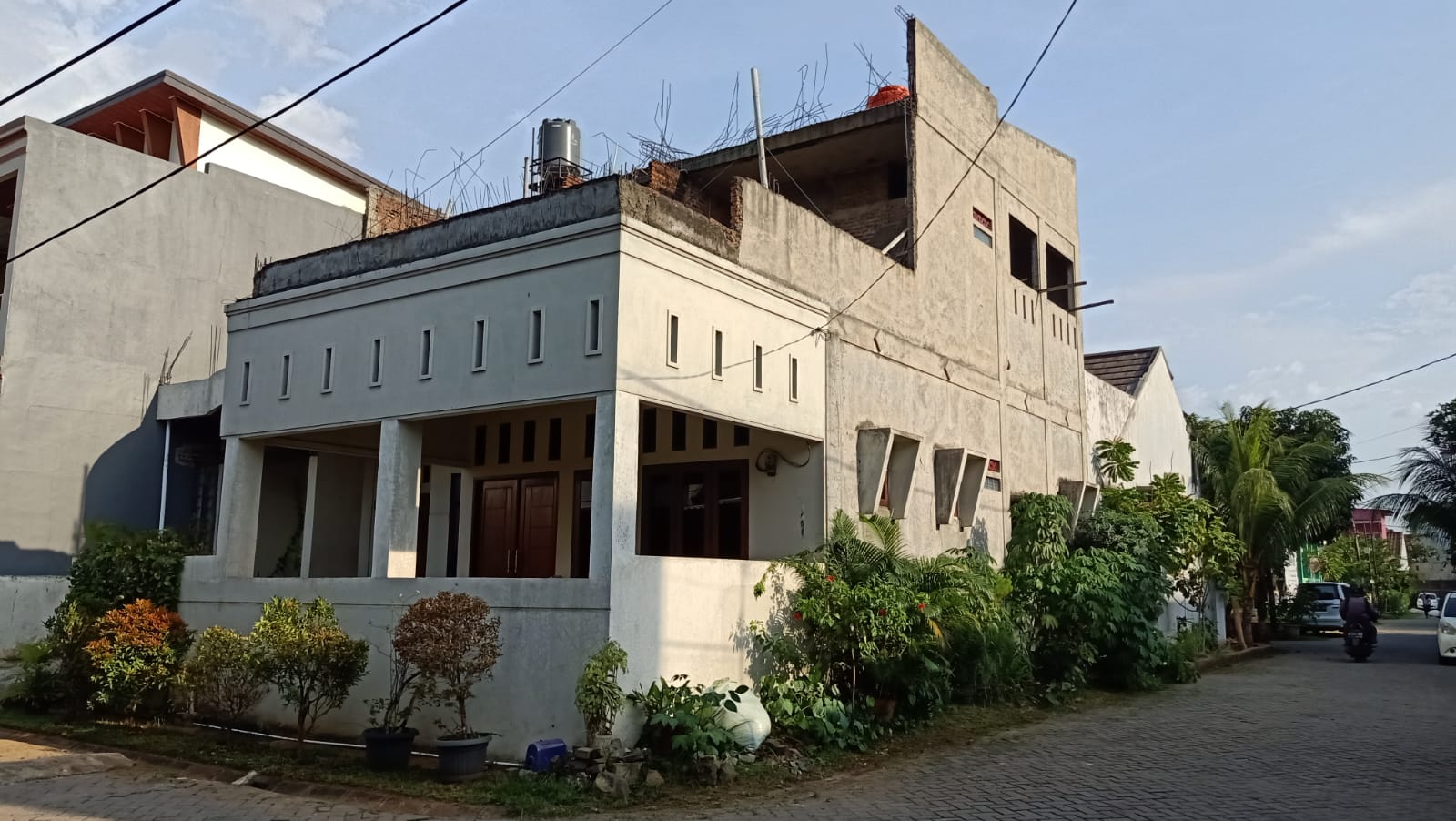 Dijual rumah siap huni di komplek Permata Medang, Gading Serpong