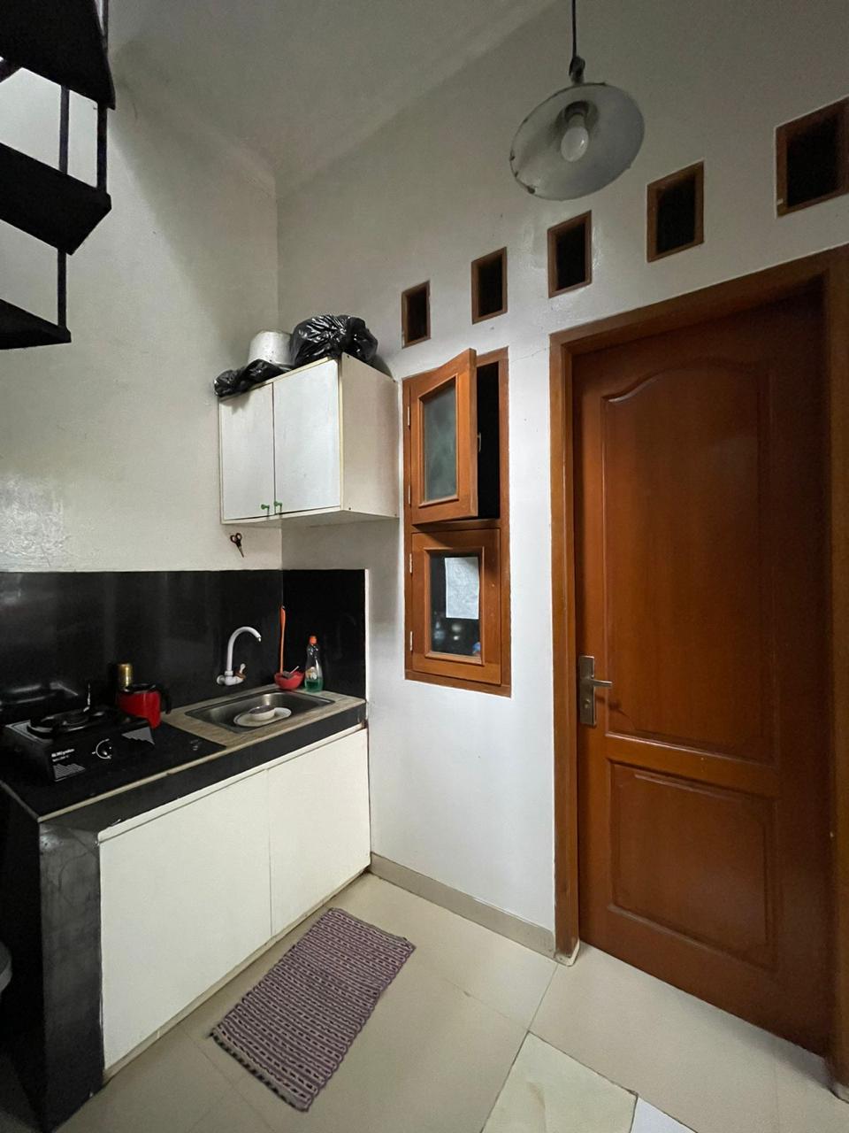 Dijual rumah semi modern full furnish daerah Kebagusan
