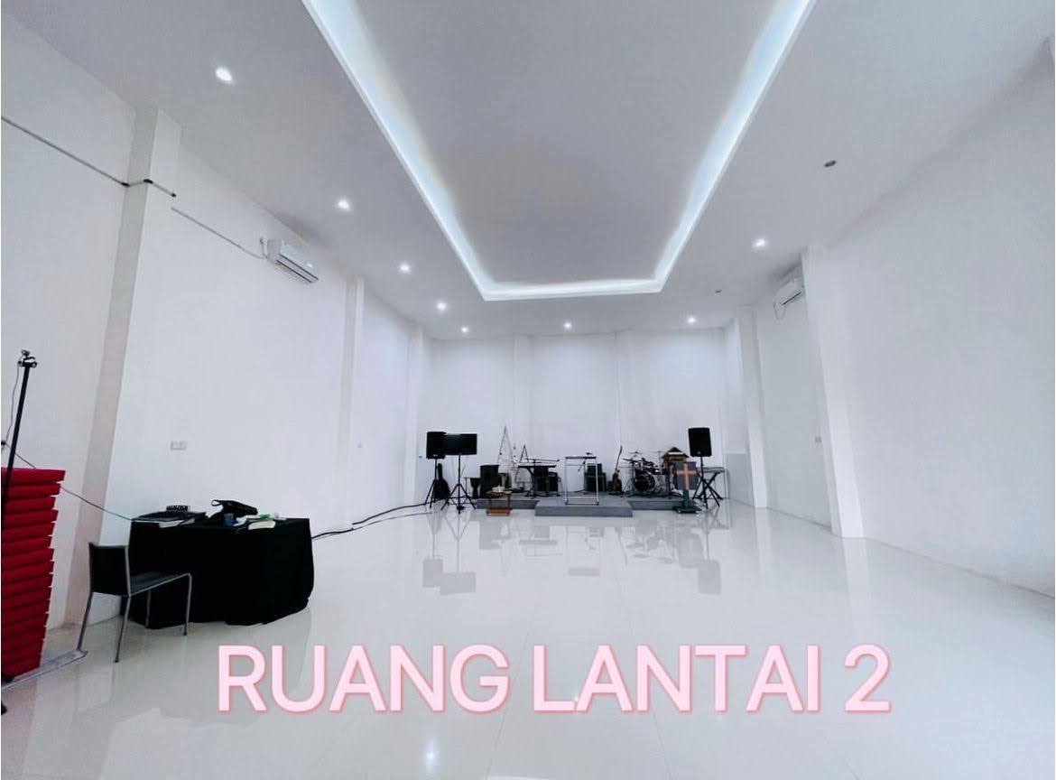 Ruko Manukan Lor Surabaya Barat Row 4 mobil