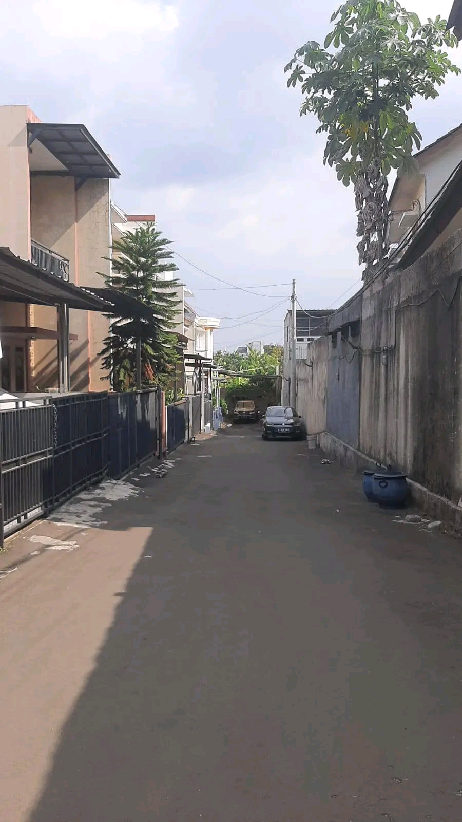 Dijual Rumah 2Lt strategis di wilayah Jagakarsa, Jaksel.