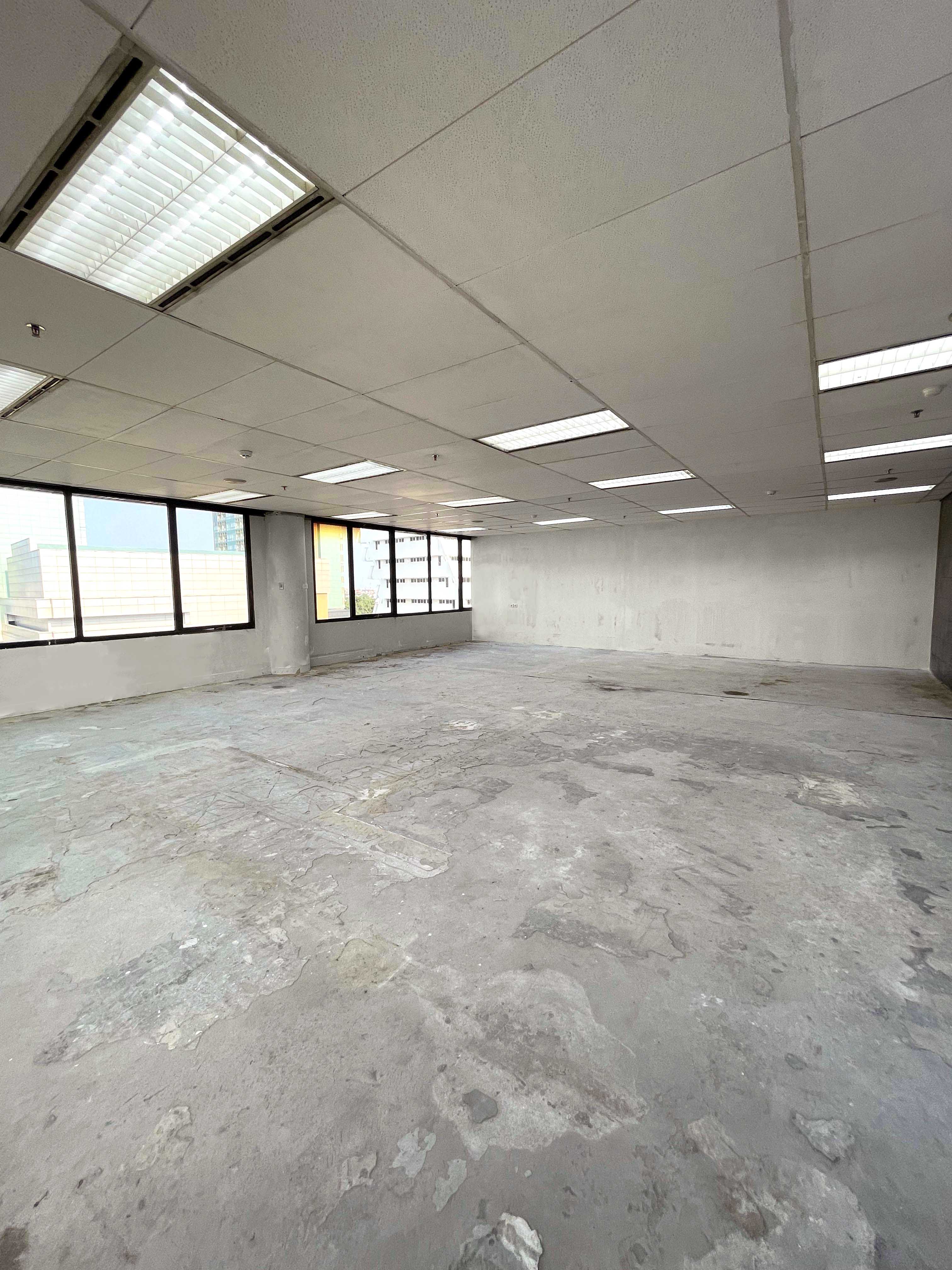 Sewa Ruang Kantor 108M2 Di Surabaya Pusat Harga Terjangkau!