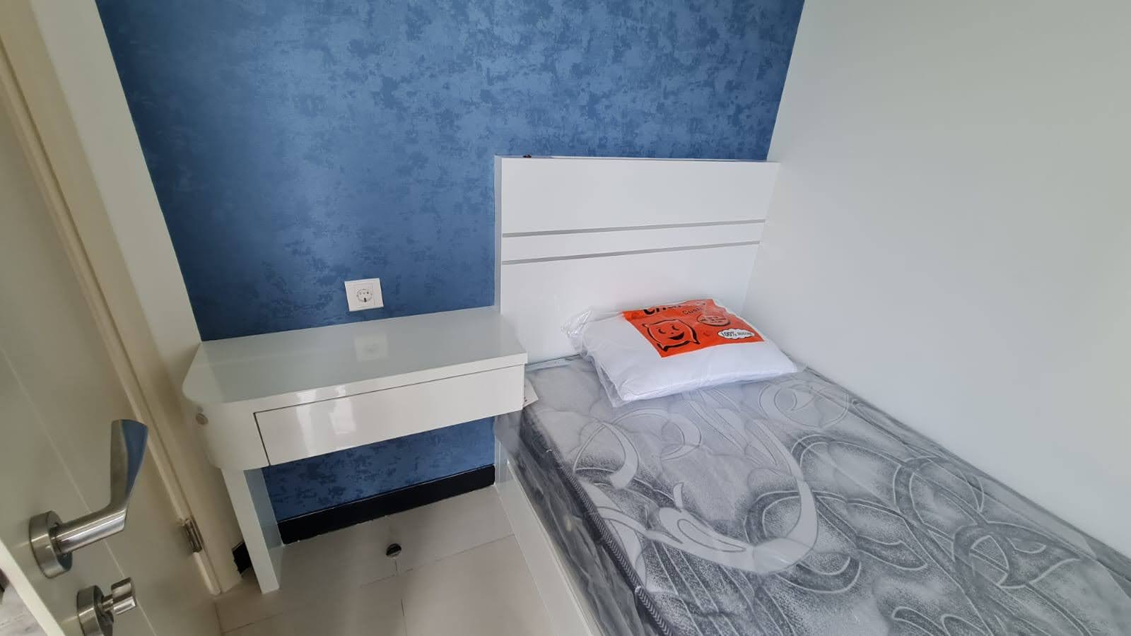 Apartemen AMOR Lantai 33 Pakuwon City FULLY FURNISH