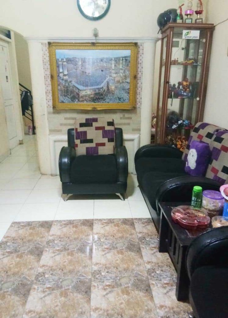 RUMAH DI JATIASIH KOTA BEKASI