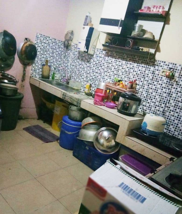 RUMAH DI JATIASIH KOTA BEKASI