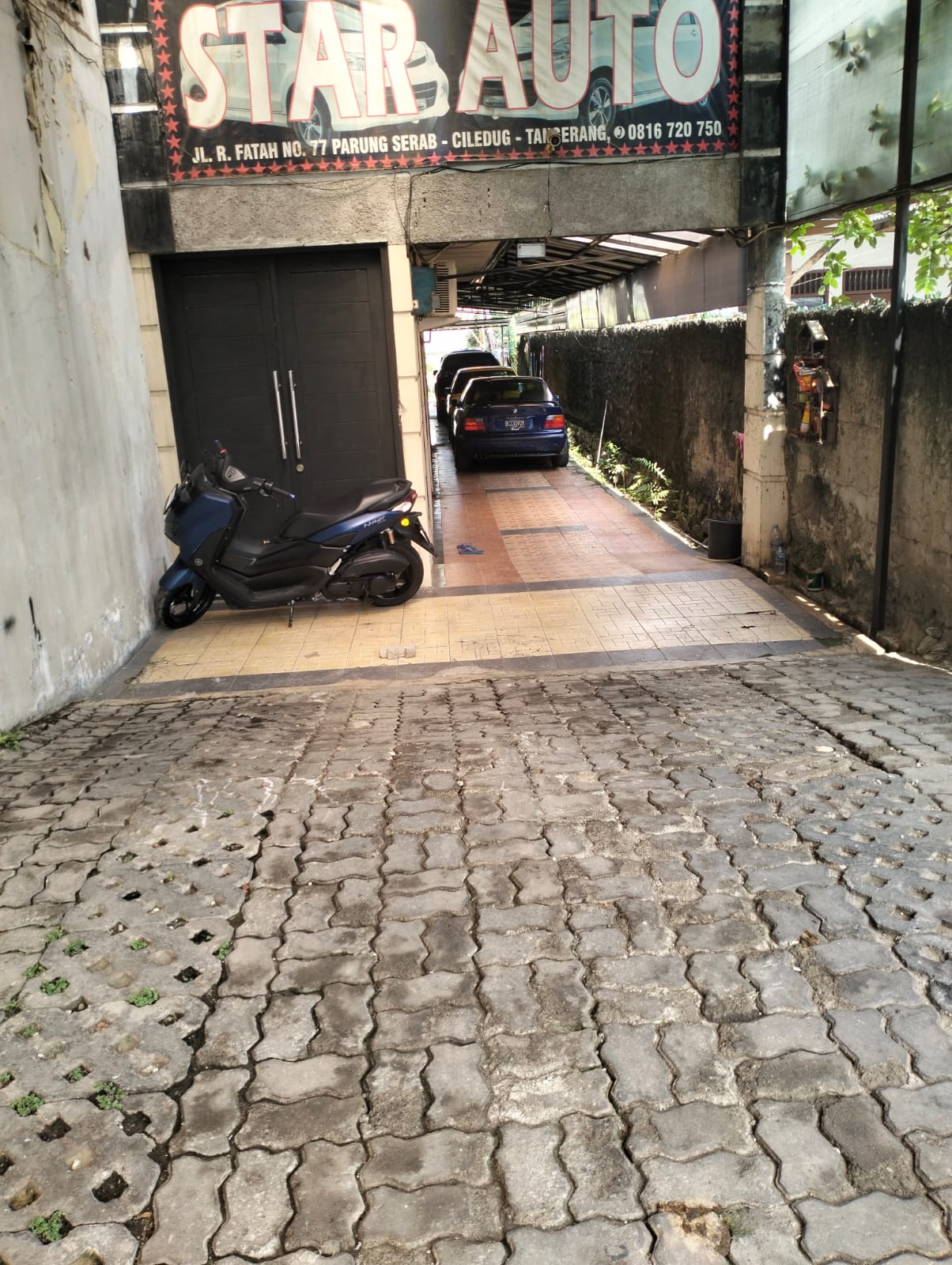 Dijual rumah cantik hitung tanah di Ciledug  Parung Serab