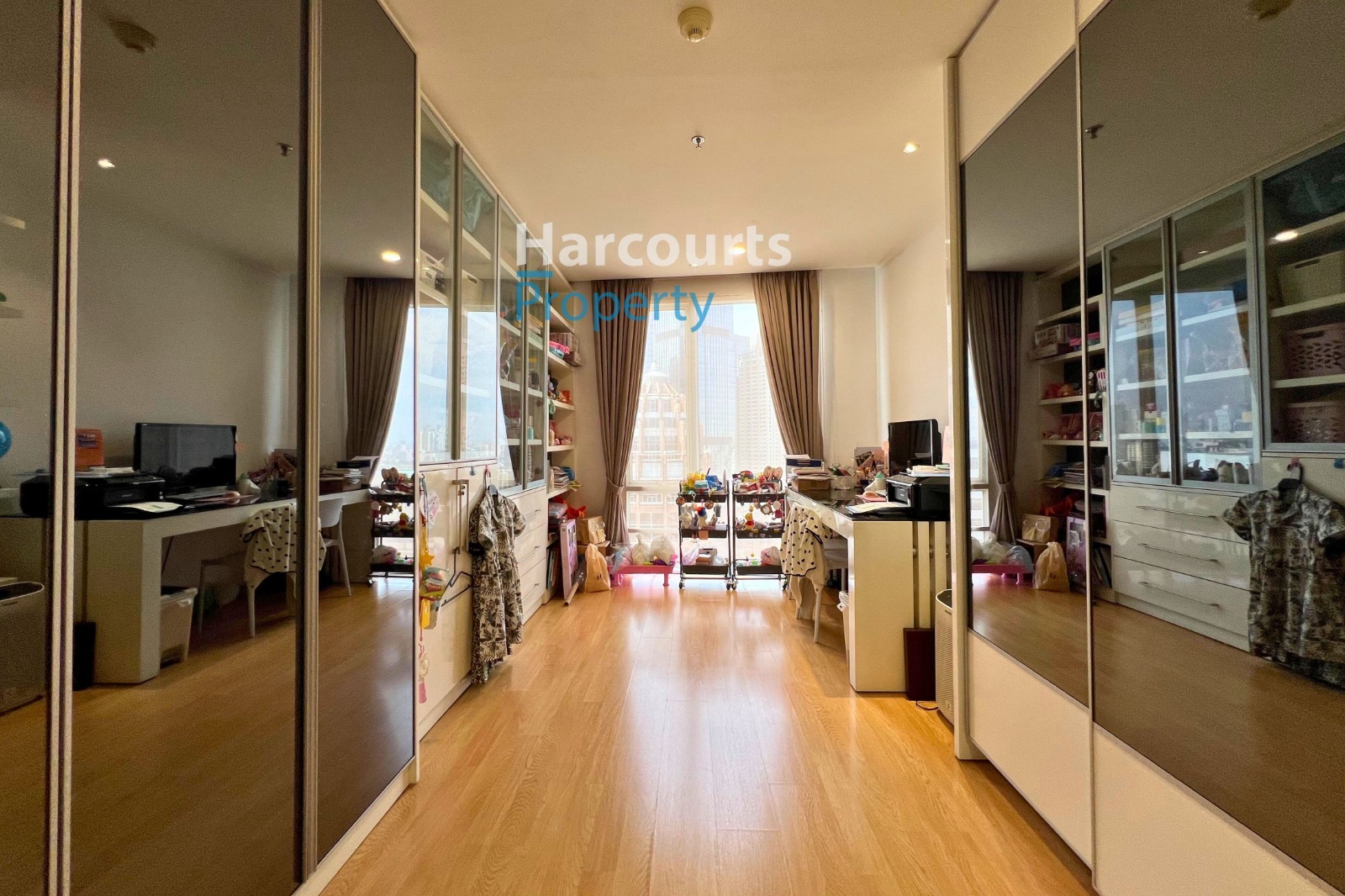 Disewakan aparteman FX Sudirman private lift Bendungan Hilir