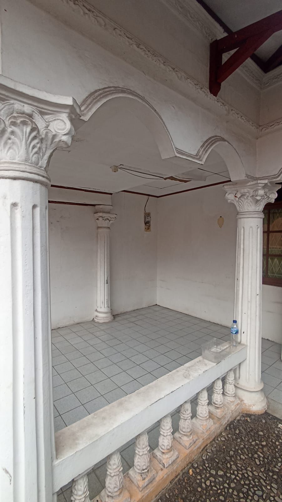 Dijual rumah lama komplek di Serua Indah, Ciputat, Tangsel