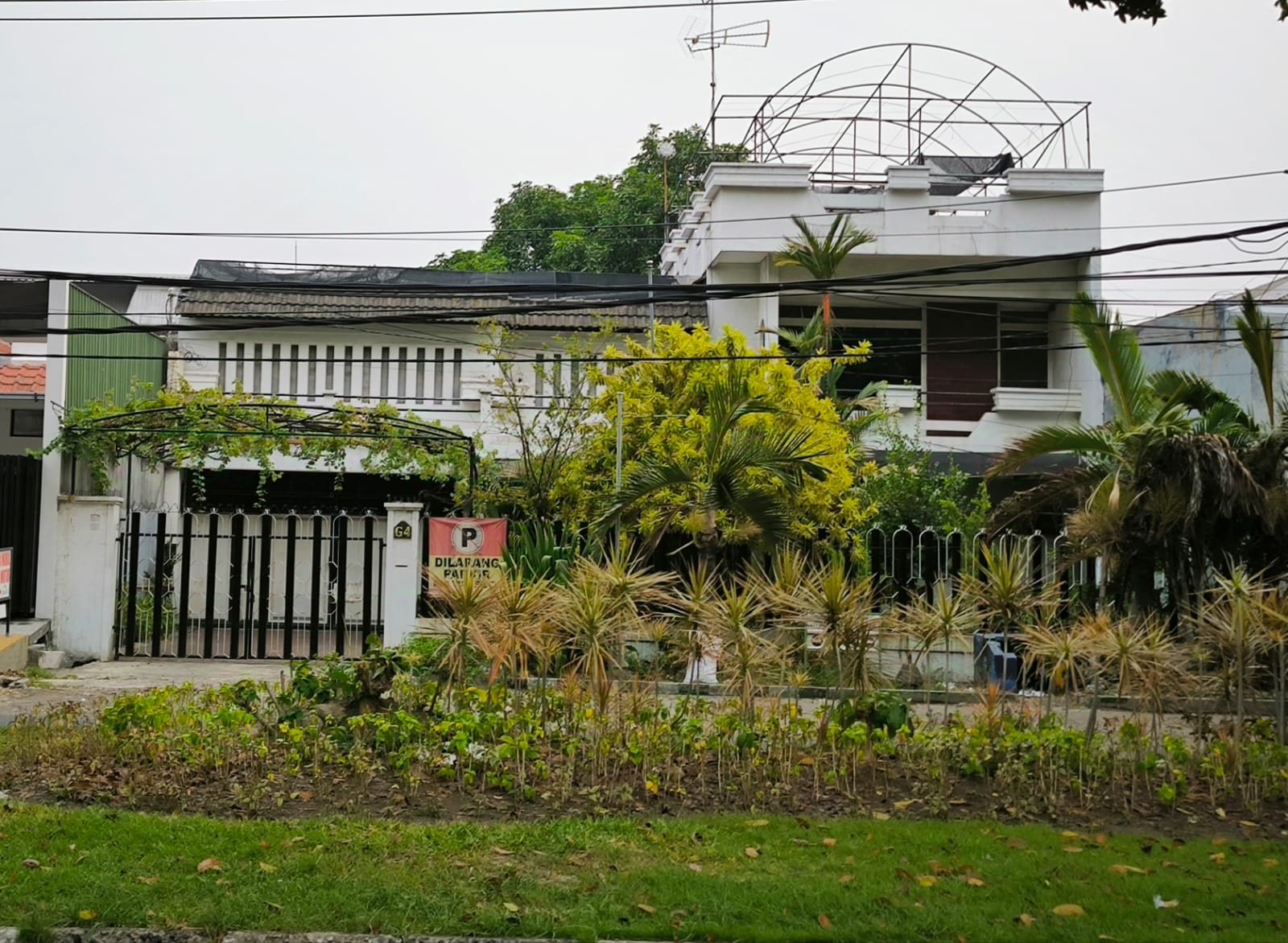rumah dijual tenggilis mejoyo surabaya