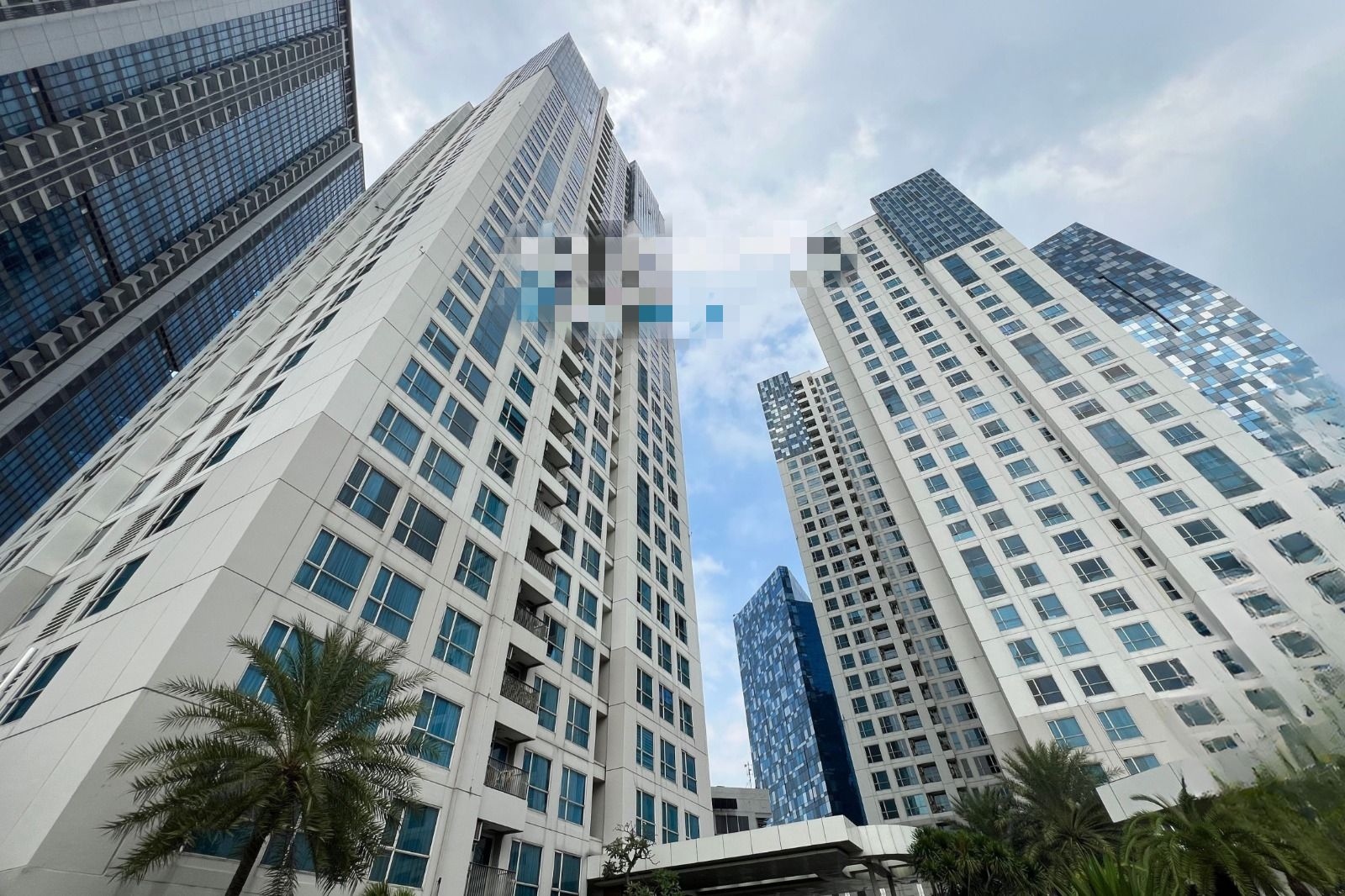 Disewakan Private lift apartemen Casa Grande tower Avalon, Tebet