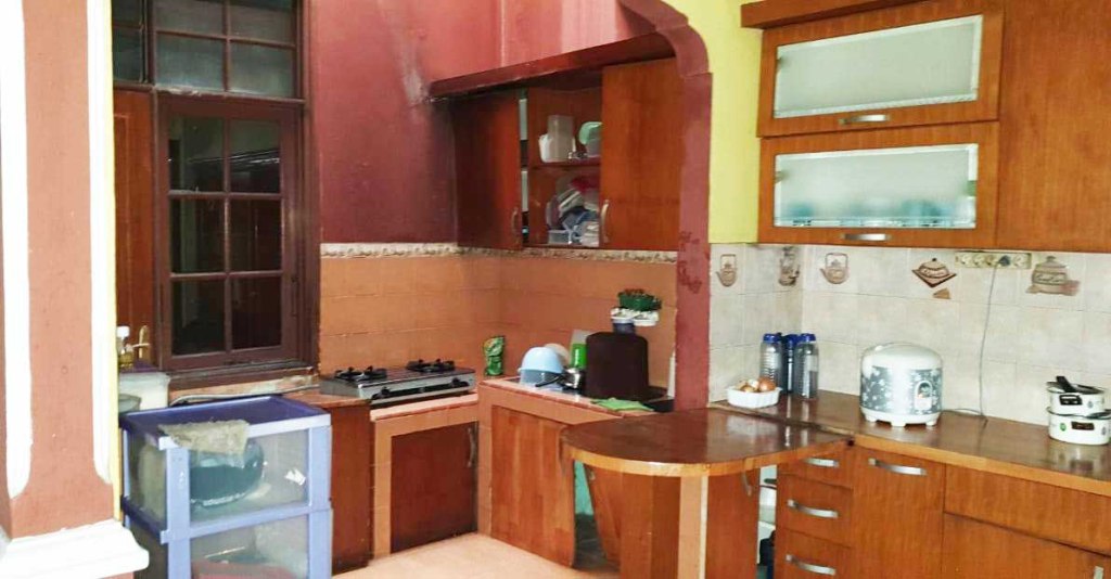 RUMAH DI CLUSTER TAMAN BEVERLY LIPPO CIKARANG
