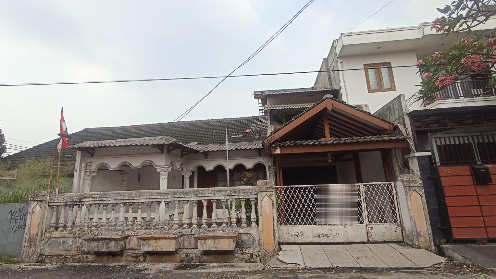 Dijual rumah lama komplek di Serua Indah, Ciputat, Tangsel