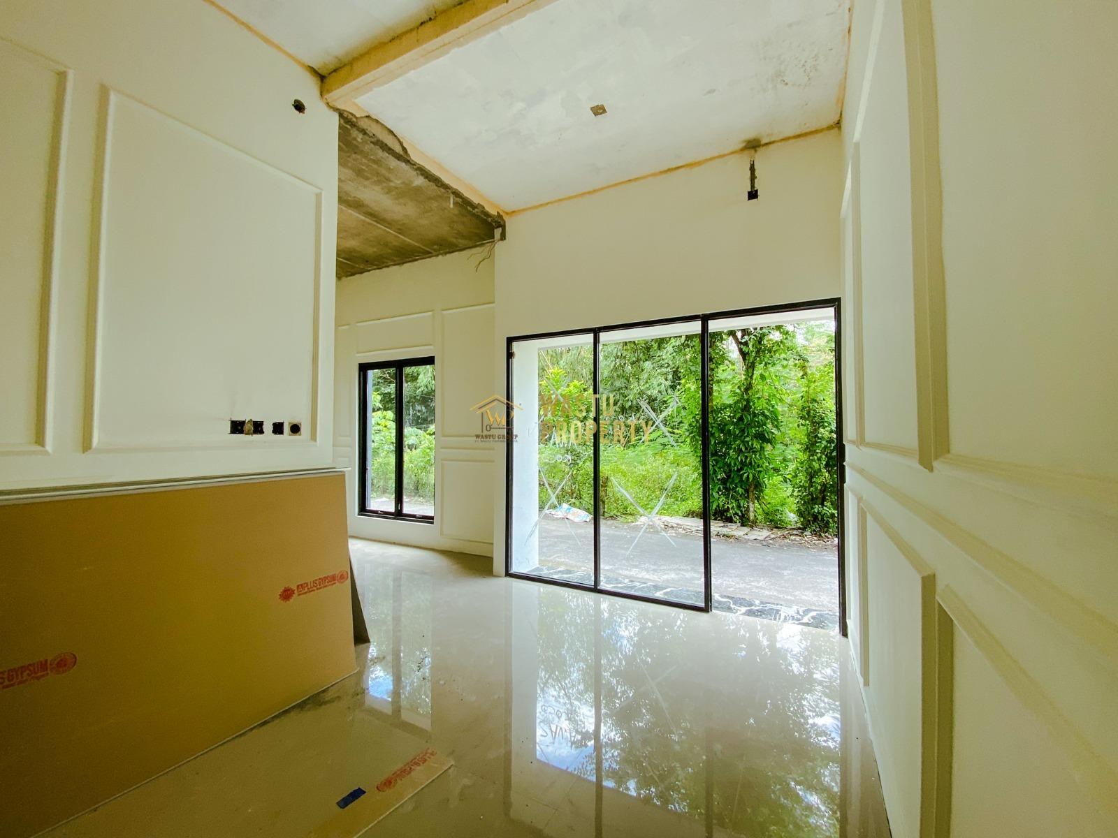 Jual Rumah 2 Lantai Strategis dan Nyaman – Harga Bersahabat!