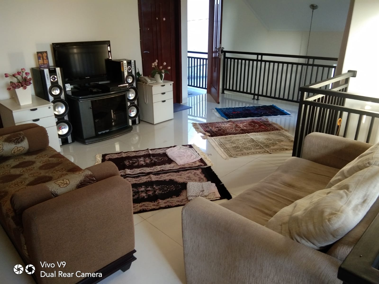 Dijual rumah baru wooden style cantik di area Bintaro sektor 4