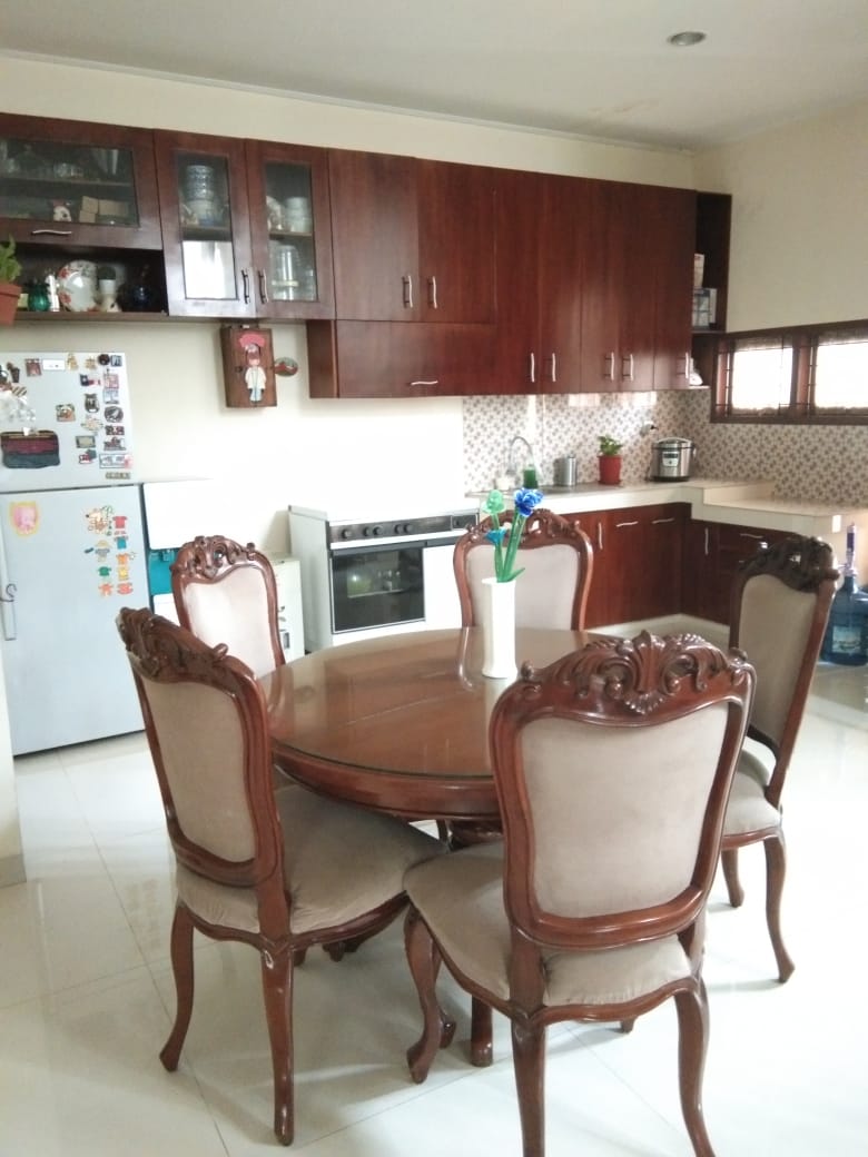Dijual rumah baru wooden style cantik di area Bintaro sektor 4