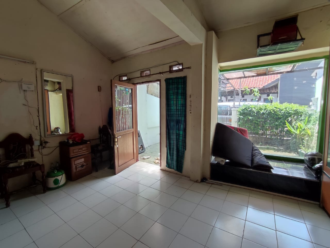 Rumah termurah 300 jutaan di Komplek Griya Cempaka Arum Gedebage