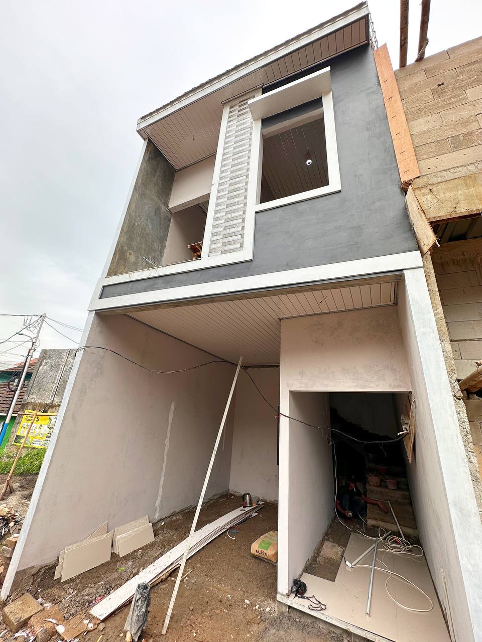 Rumah 2lantai 500jutaan Cijantung Pasar Rebo Jakarta Timur