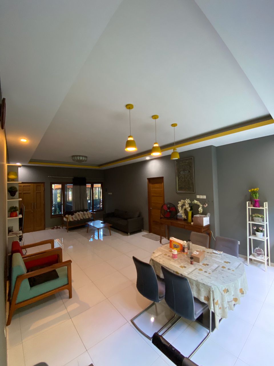 Sewa rumah di komplek Ciledug, Paninggilan, Tangerang